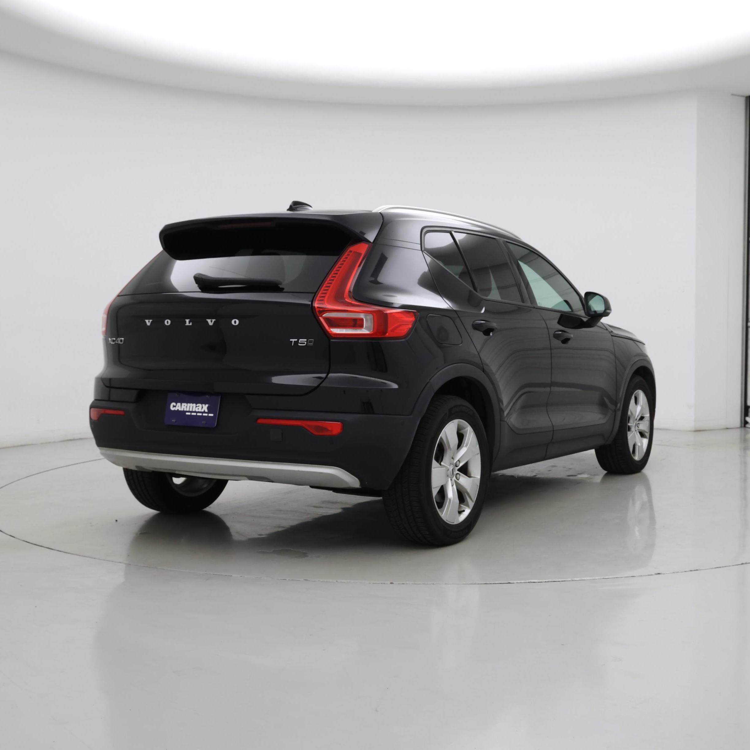 Thumbnail: 2019 Volvo XC40 - 8