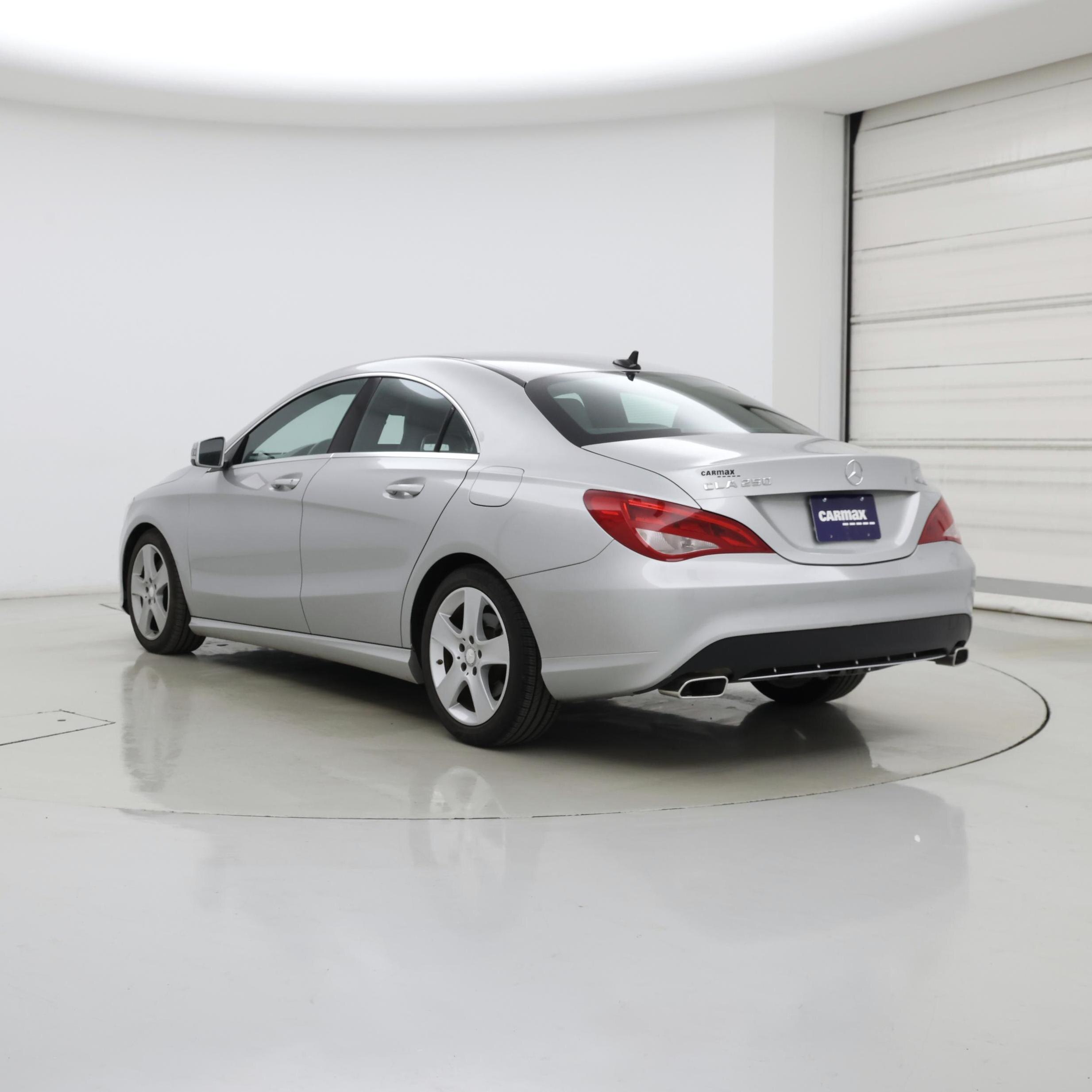 Thumbnail: 2015 Mercedes-Benz CLA - 2