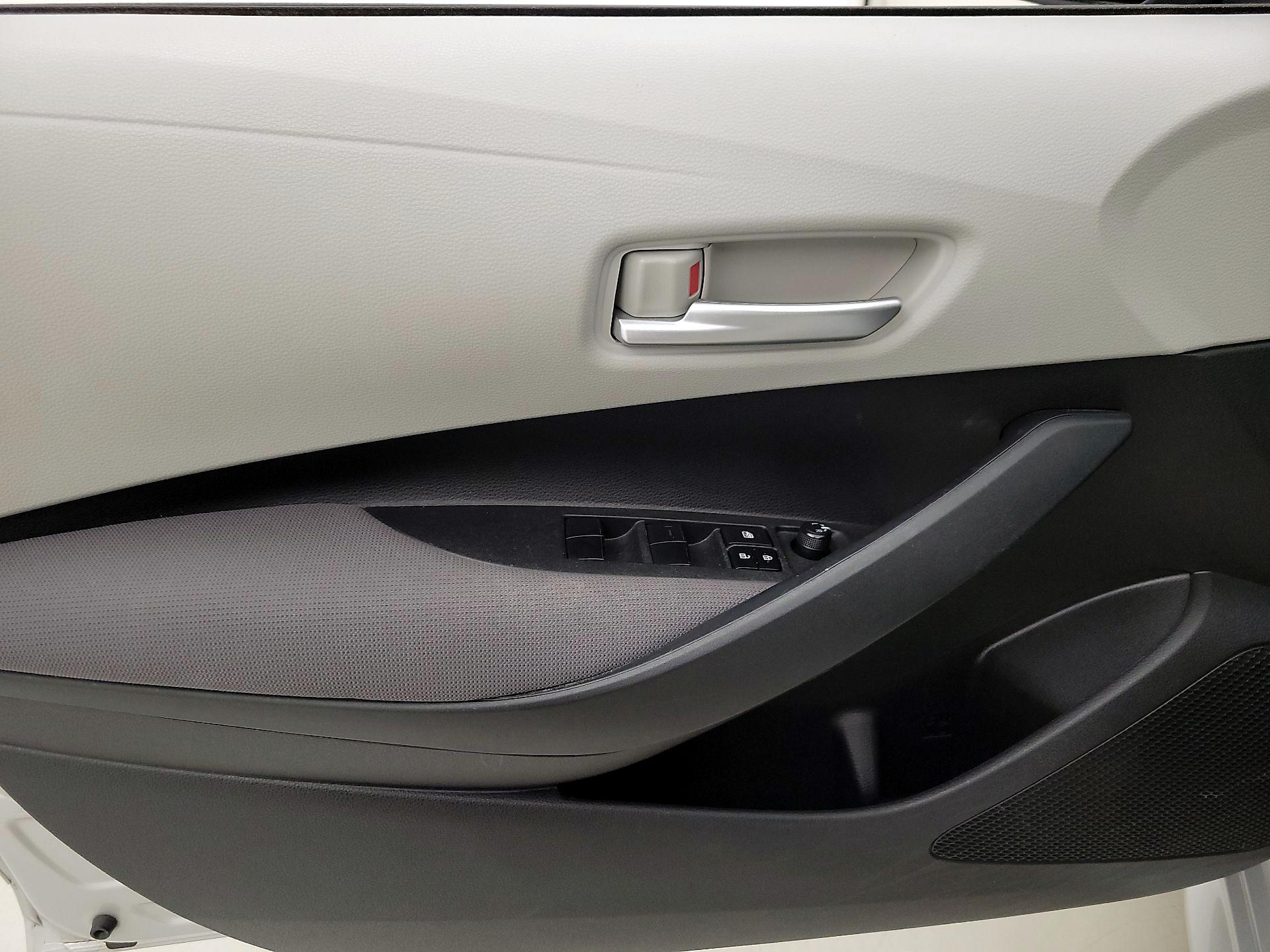 Thumbnail: 2020 Toyota Corolla - 12