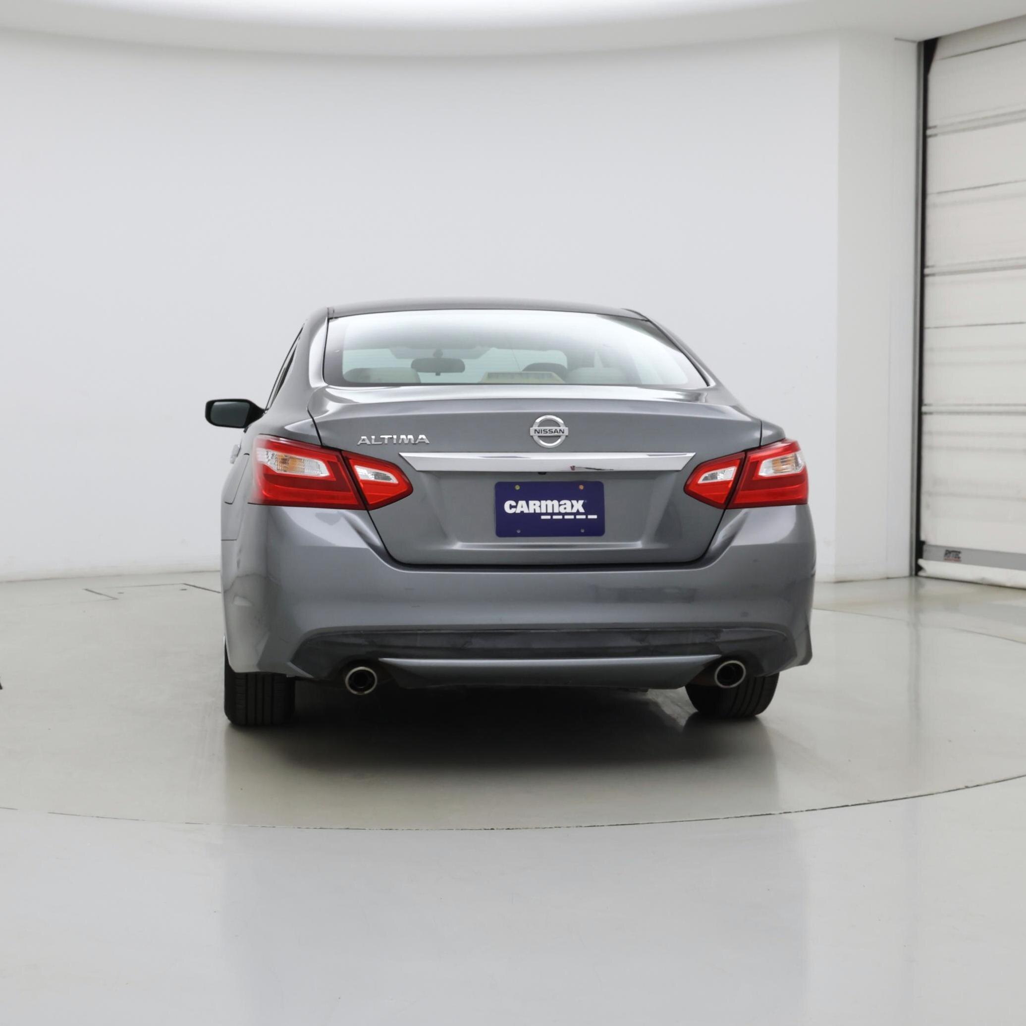 Thumbnail: 2016 Nissan Altima - 6