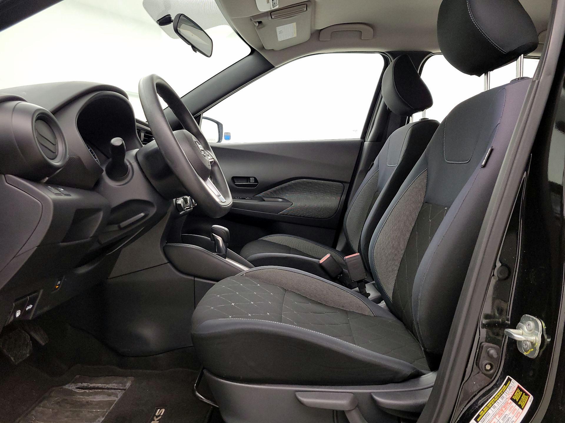 Thumbnail: 2019 Nissan Kicks - 11