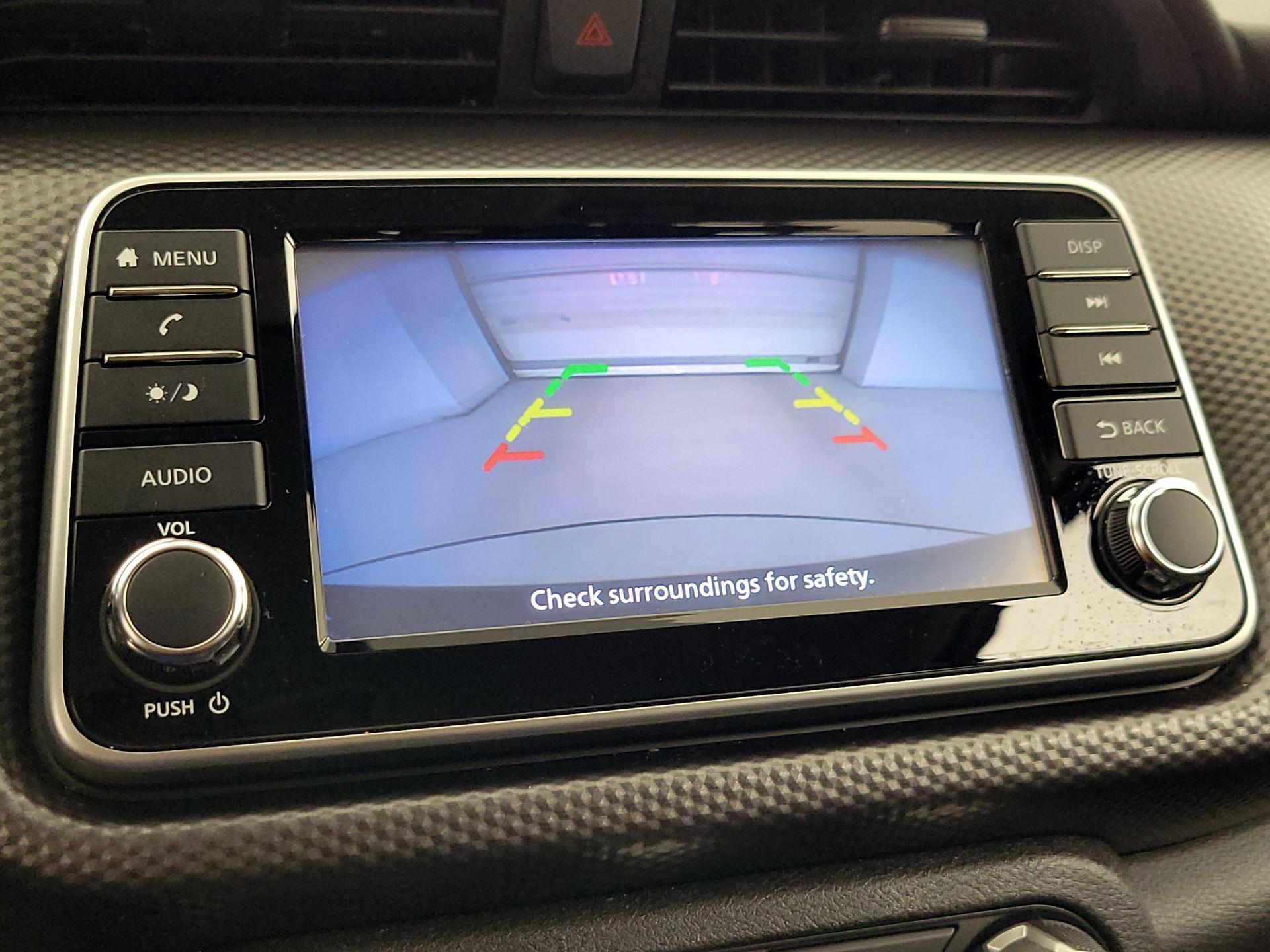 Thumbnail: 2019 Nissan Kicks - 14