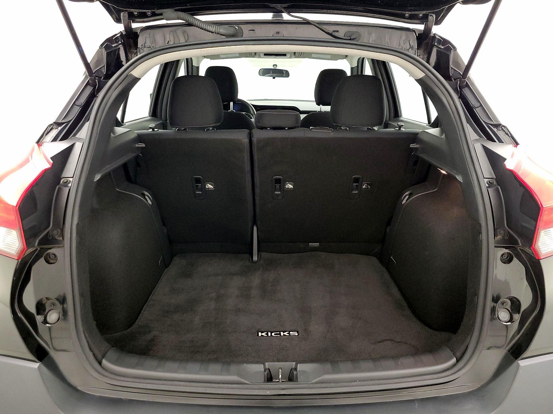 Thumbnail: 2019 Nissan Kicks - 20