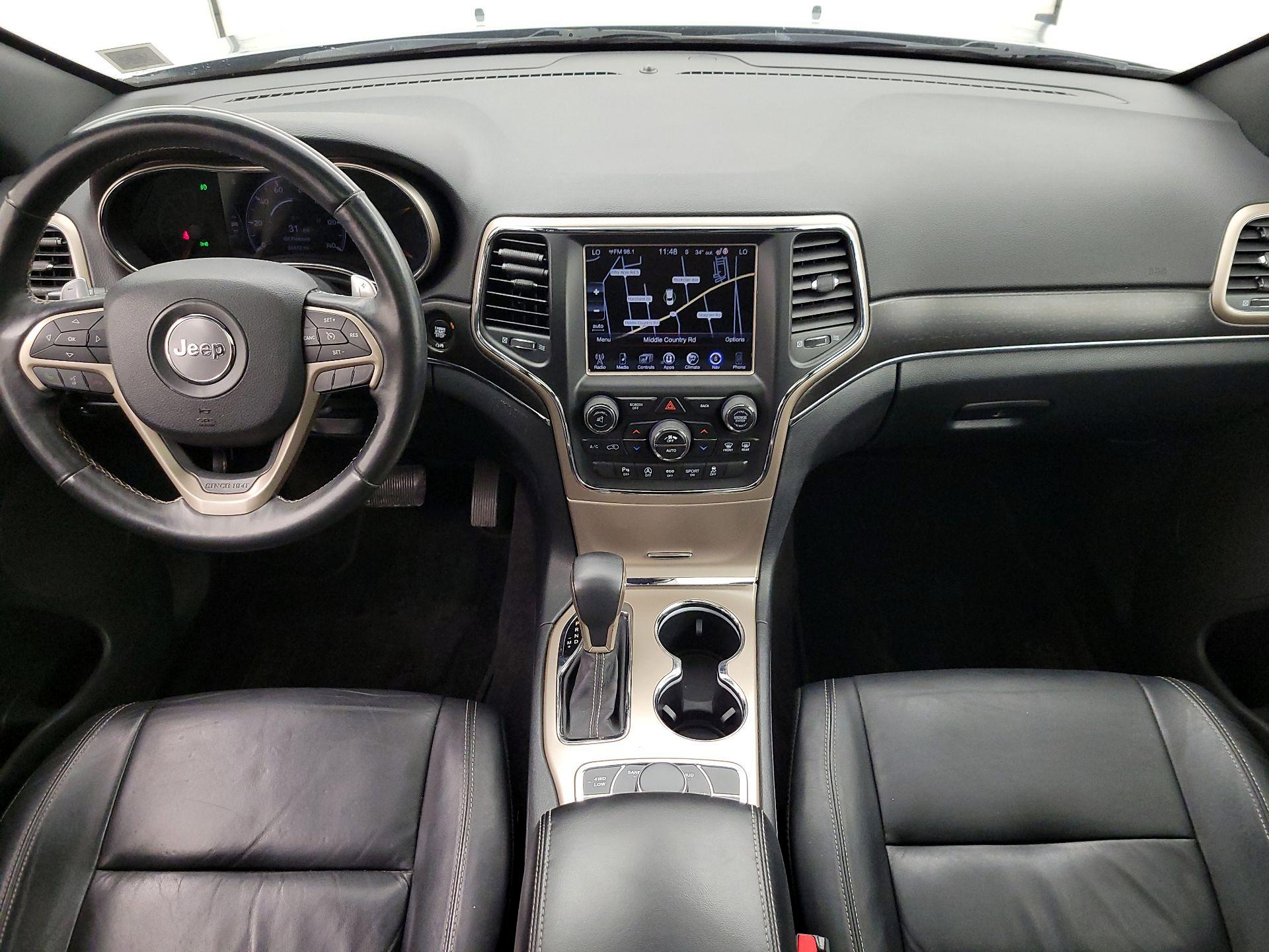 Thumbnail: 2016 Jeep Grand Cherokee - 9