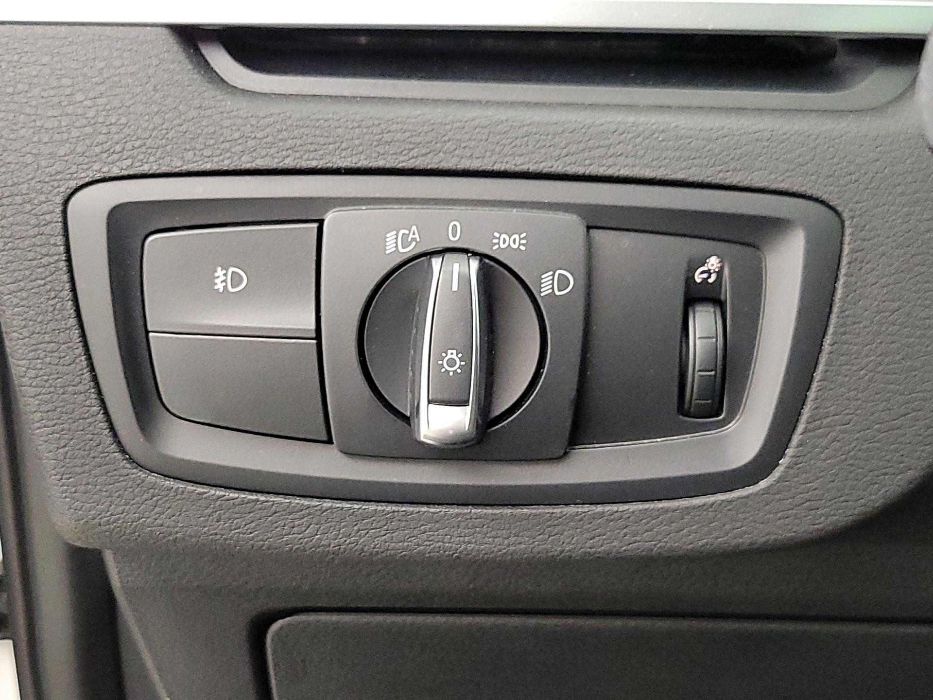 Thumbnail: 2018 BMW X1 - 13