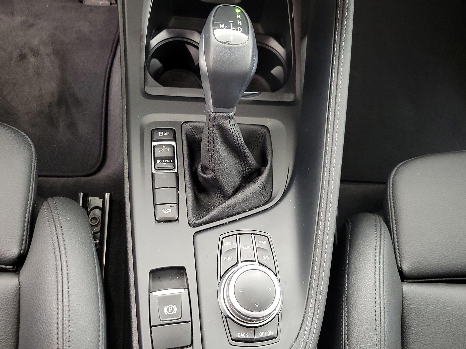 Thumbnail: 2018 BMW X1 - 18