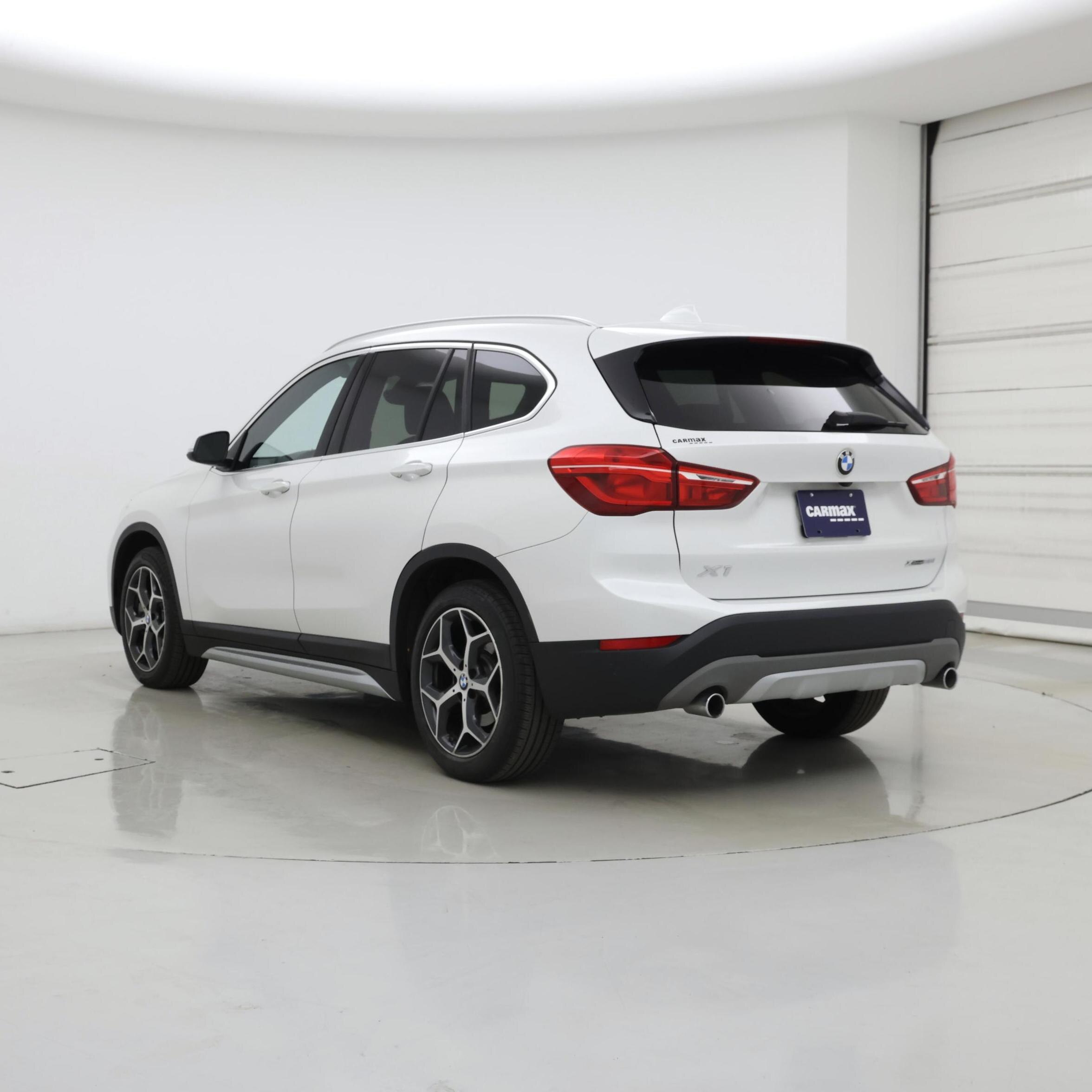 Thumbnail: 2018 BMW X1 - 2