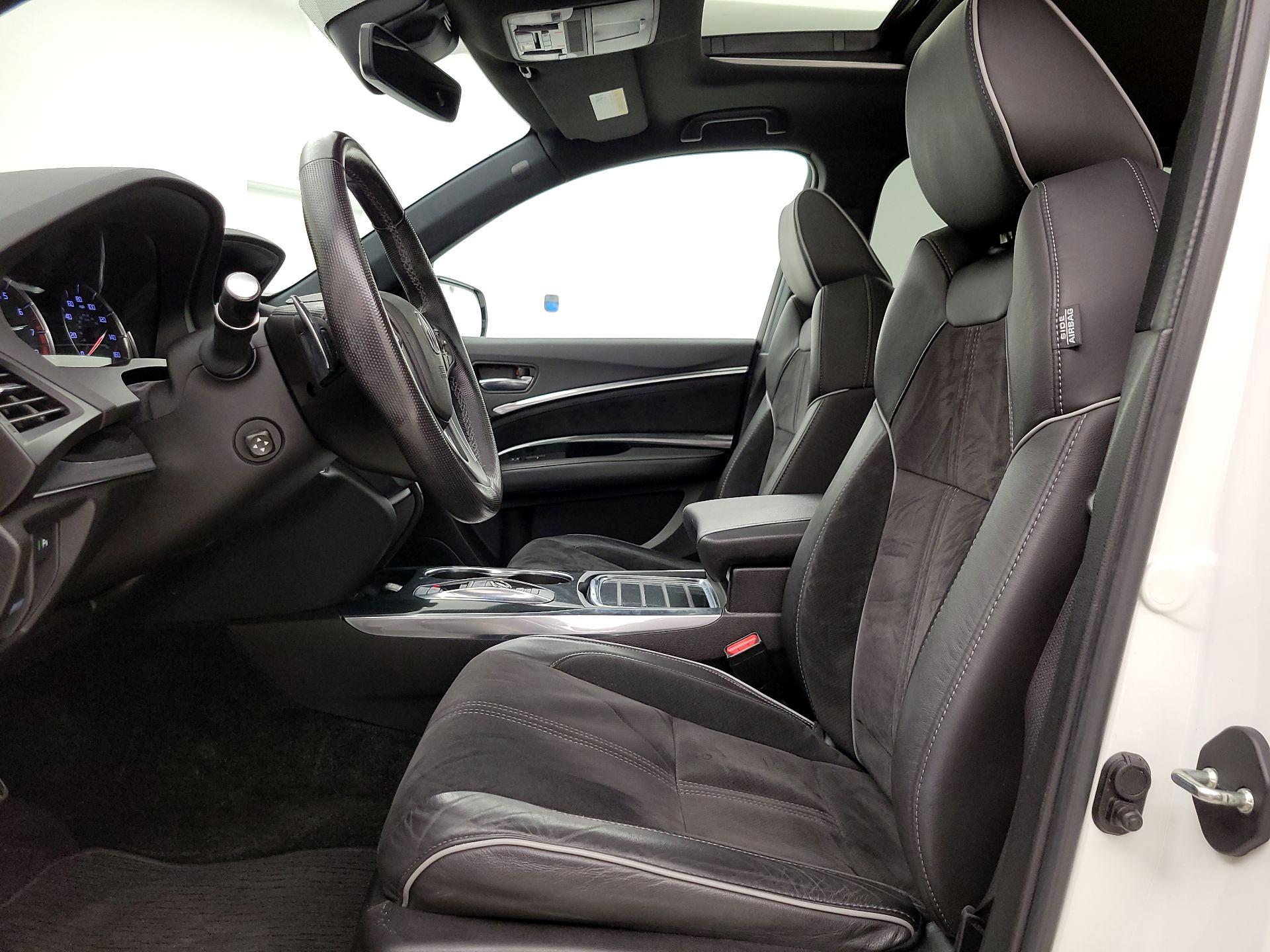 Thumbnail: 2019 Acura MDX - 11