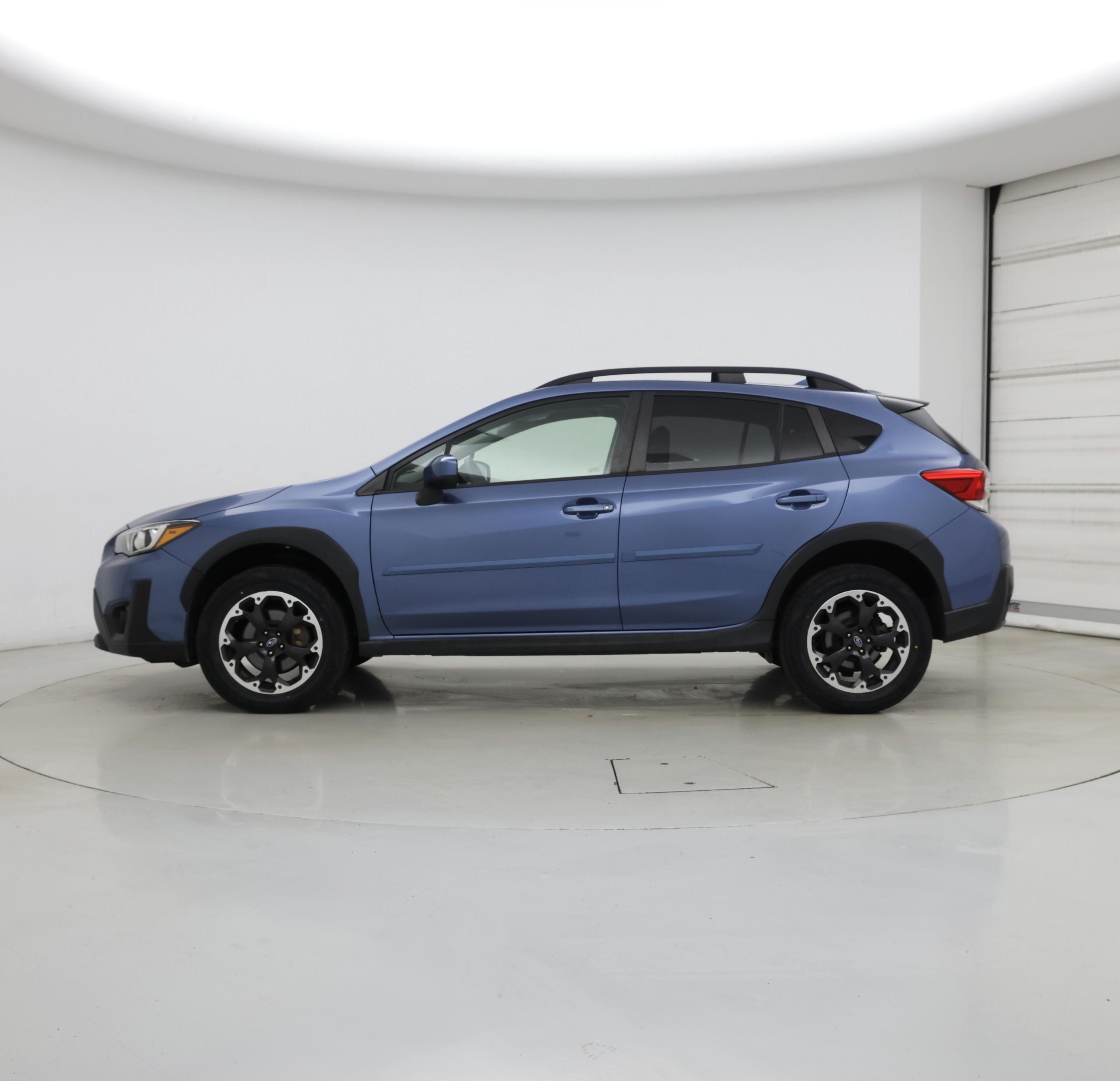 Thumbnail: 2021 Subaru Crosstrek - 3