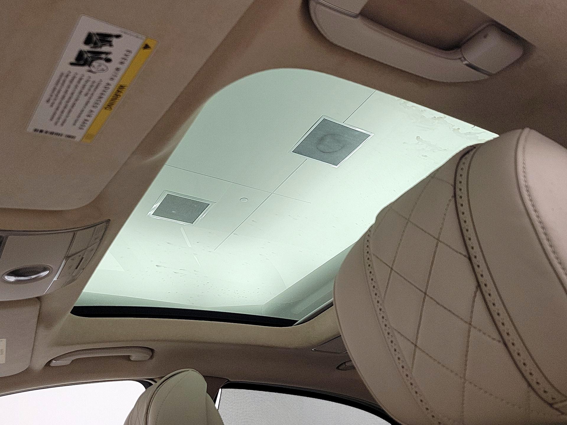 Thumbnail: 2015 Mercedes-Benz S-Class - 19