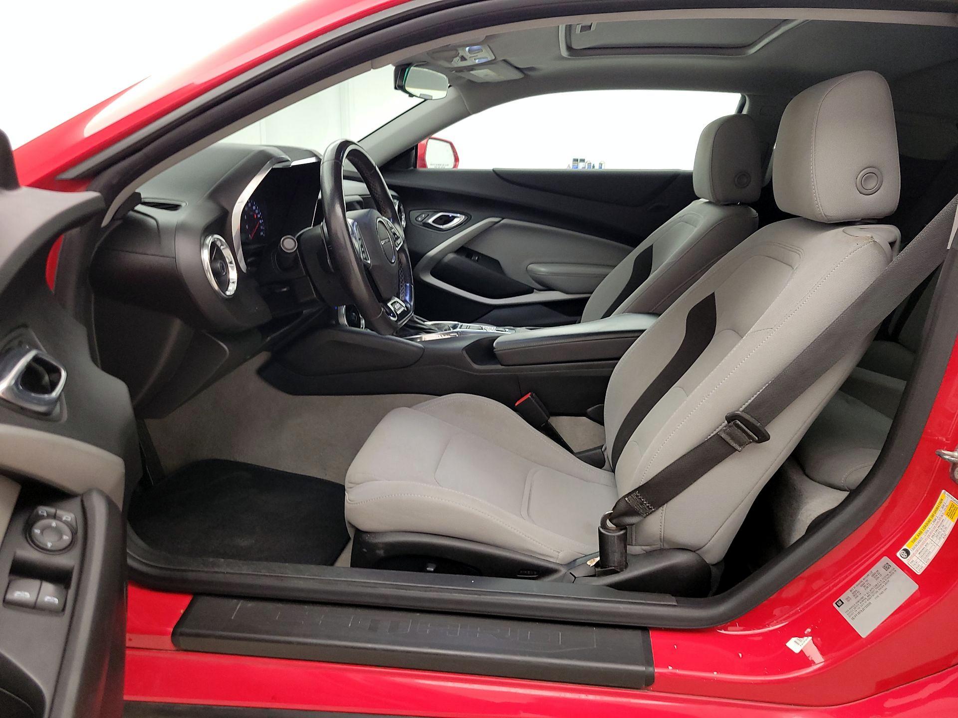 Thumbnail: 2018 Chevrolet Camaro - 11