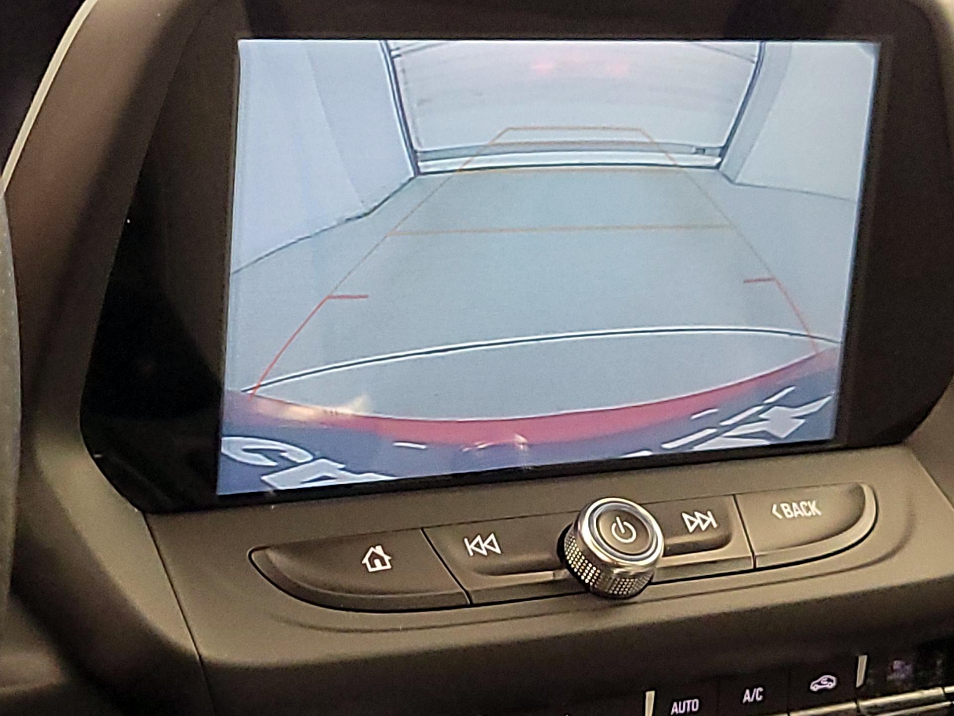 Thumbnail: 2018 Chevrolet Camaro - 14