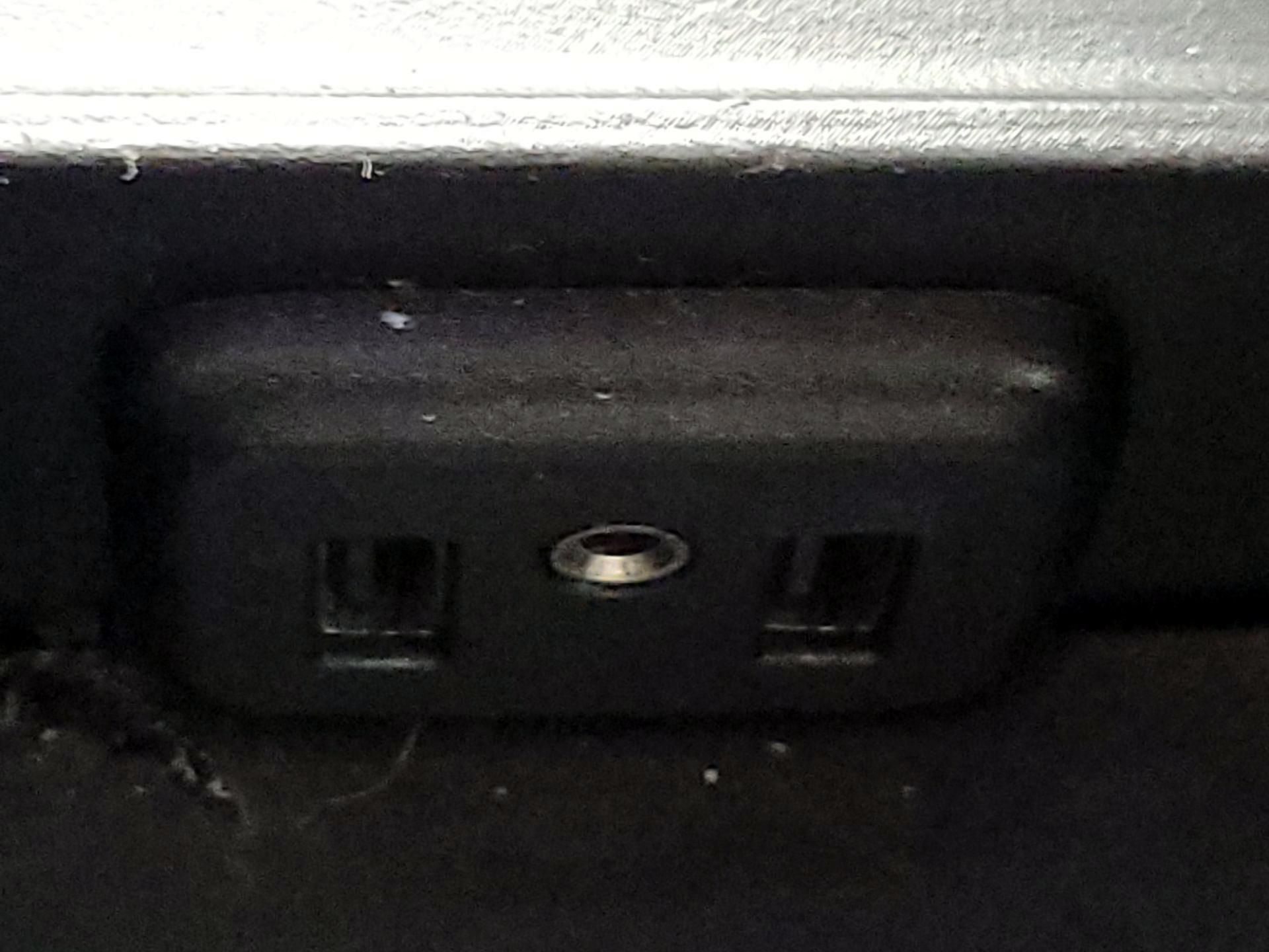 Thumbnail: 2018 Chevrolet Camaro - 18