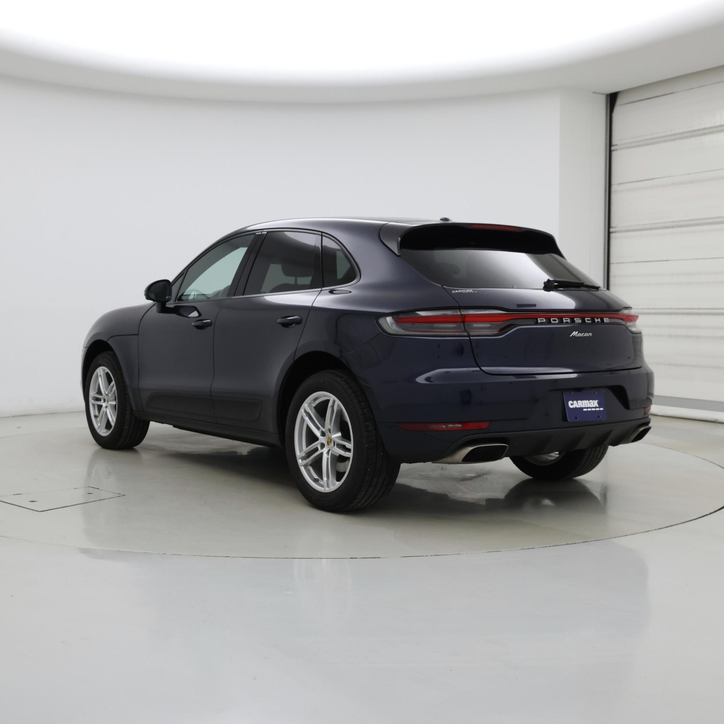 Thumbnail: 2021 Porsche Macan - 2