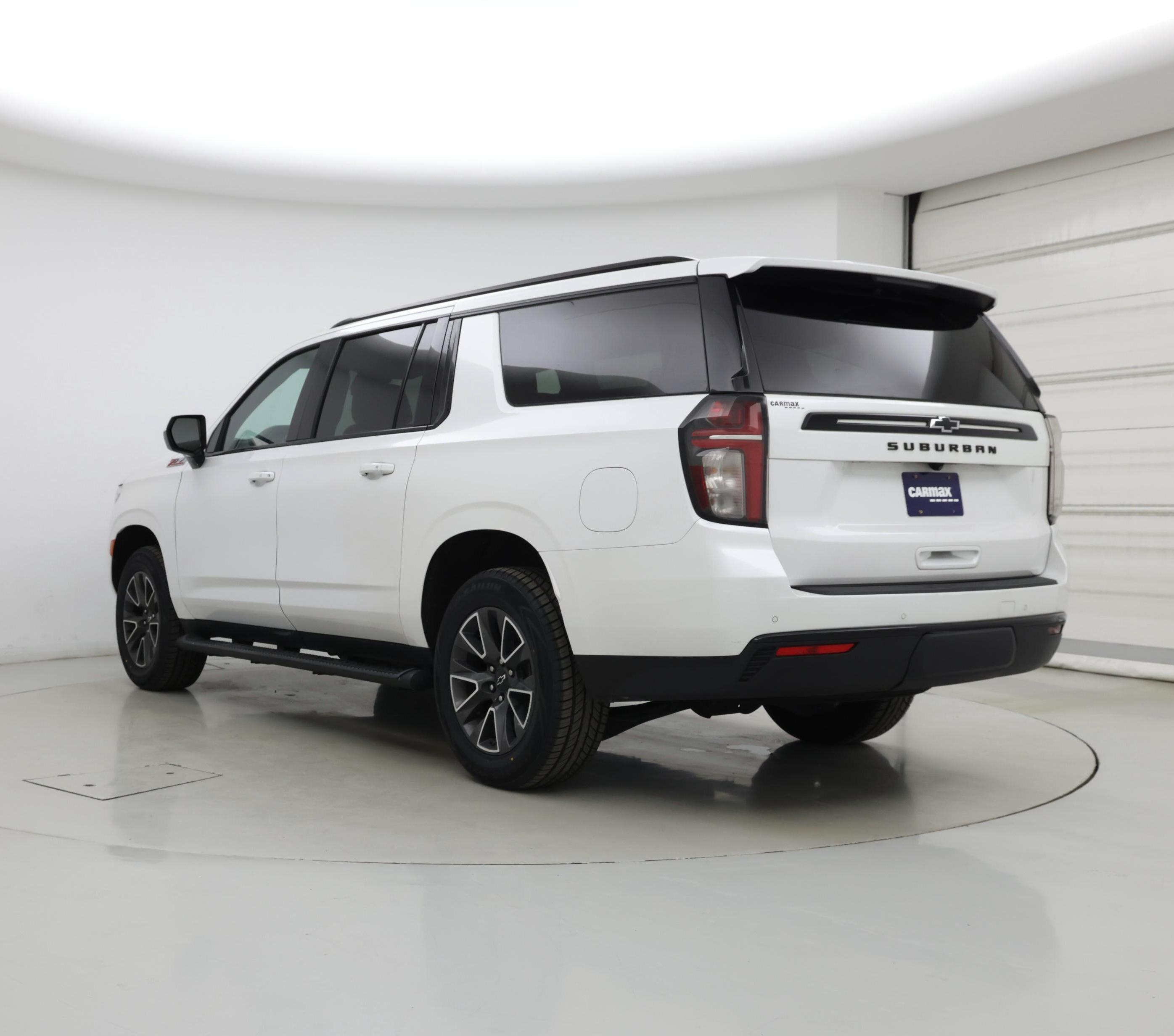 Thumbnail: 2023 Chevrolet Suburban - 2