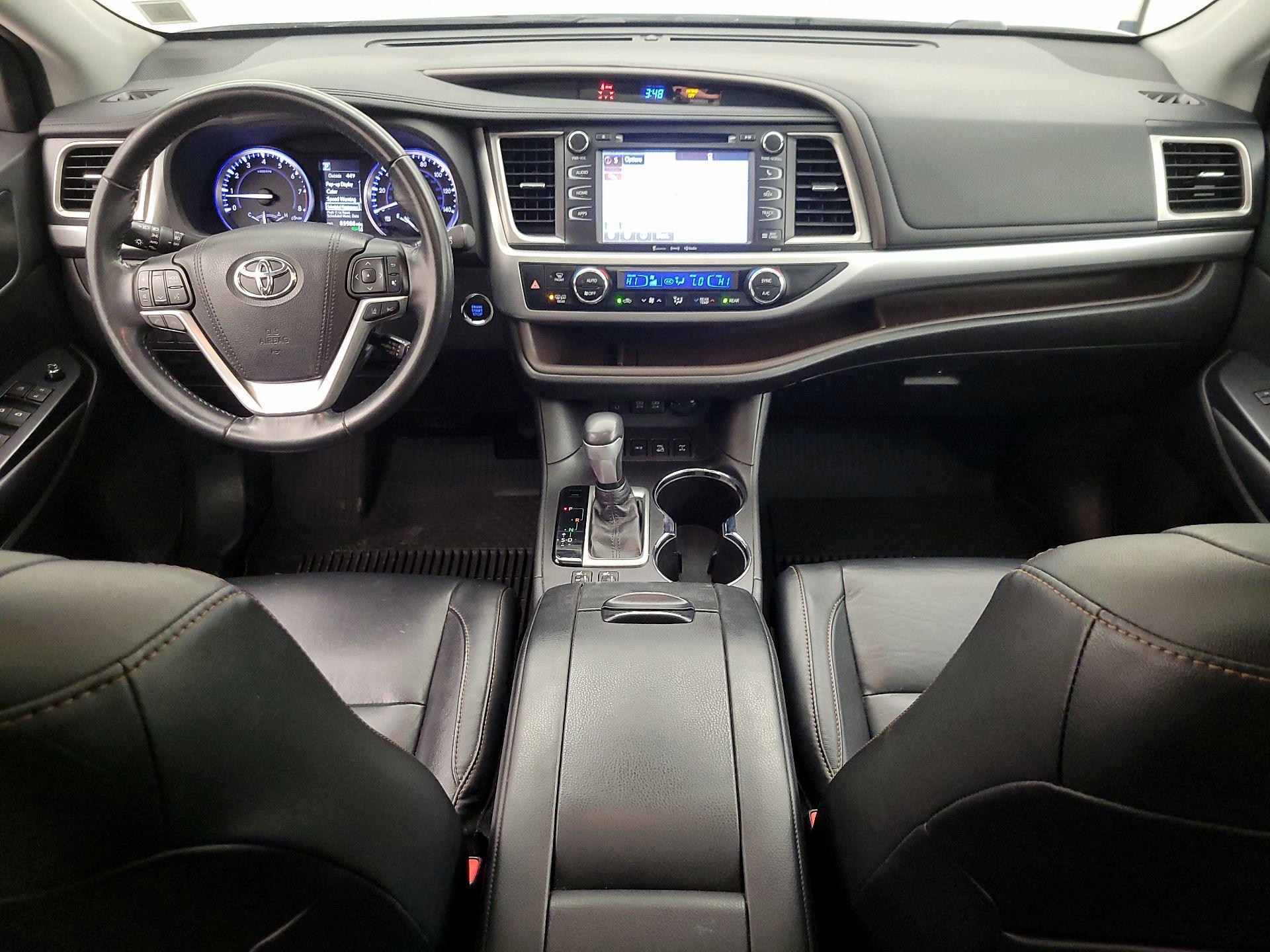 Thumbnail: 2018 Toyota Highlander - 9