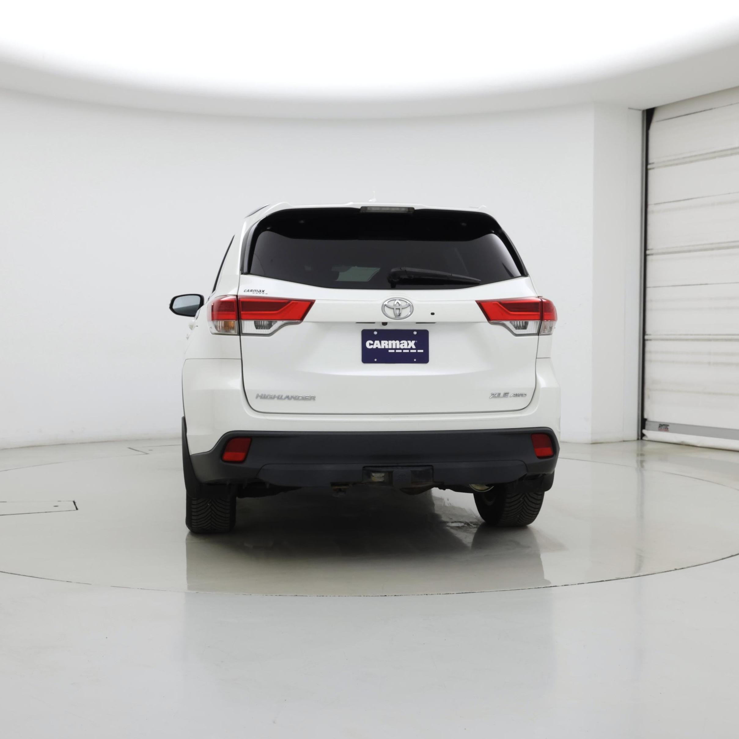 Thumbnail: 2018 Toyota Highlander - 6