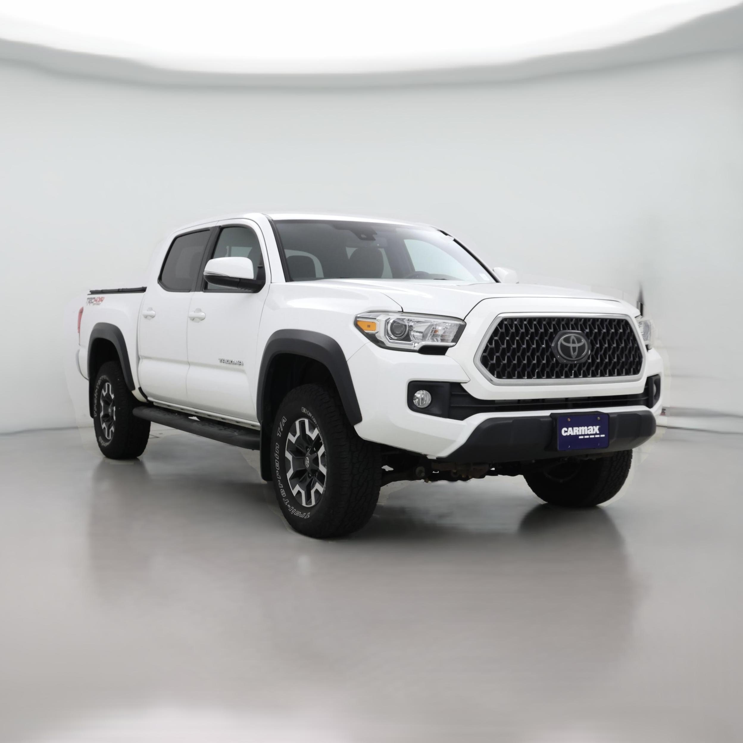 Thumbnail: 2018 Toyota Tacoma - 1