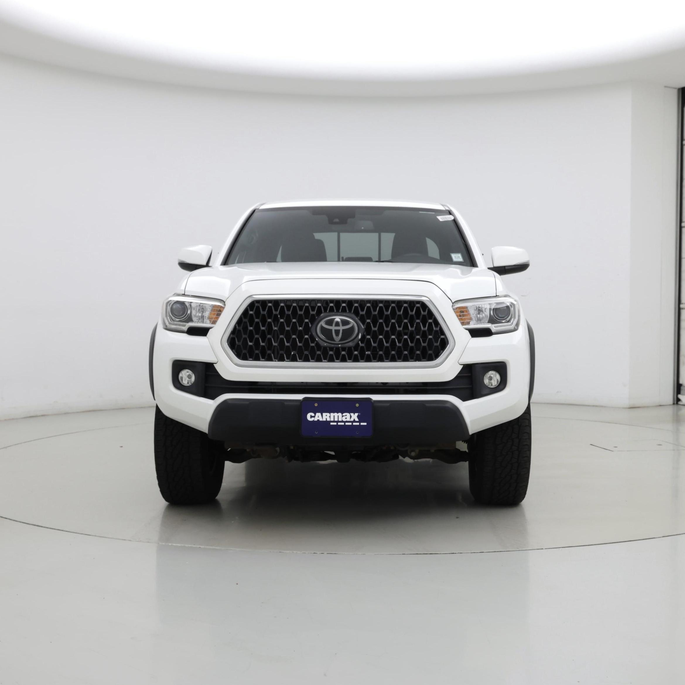 Thumbnail: 2018 Toyota Tacoma - 5