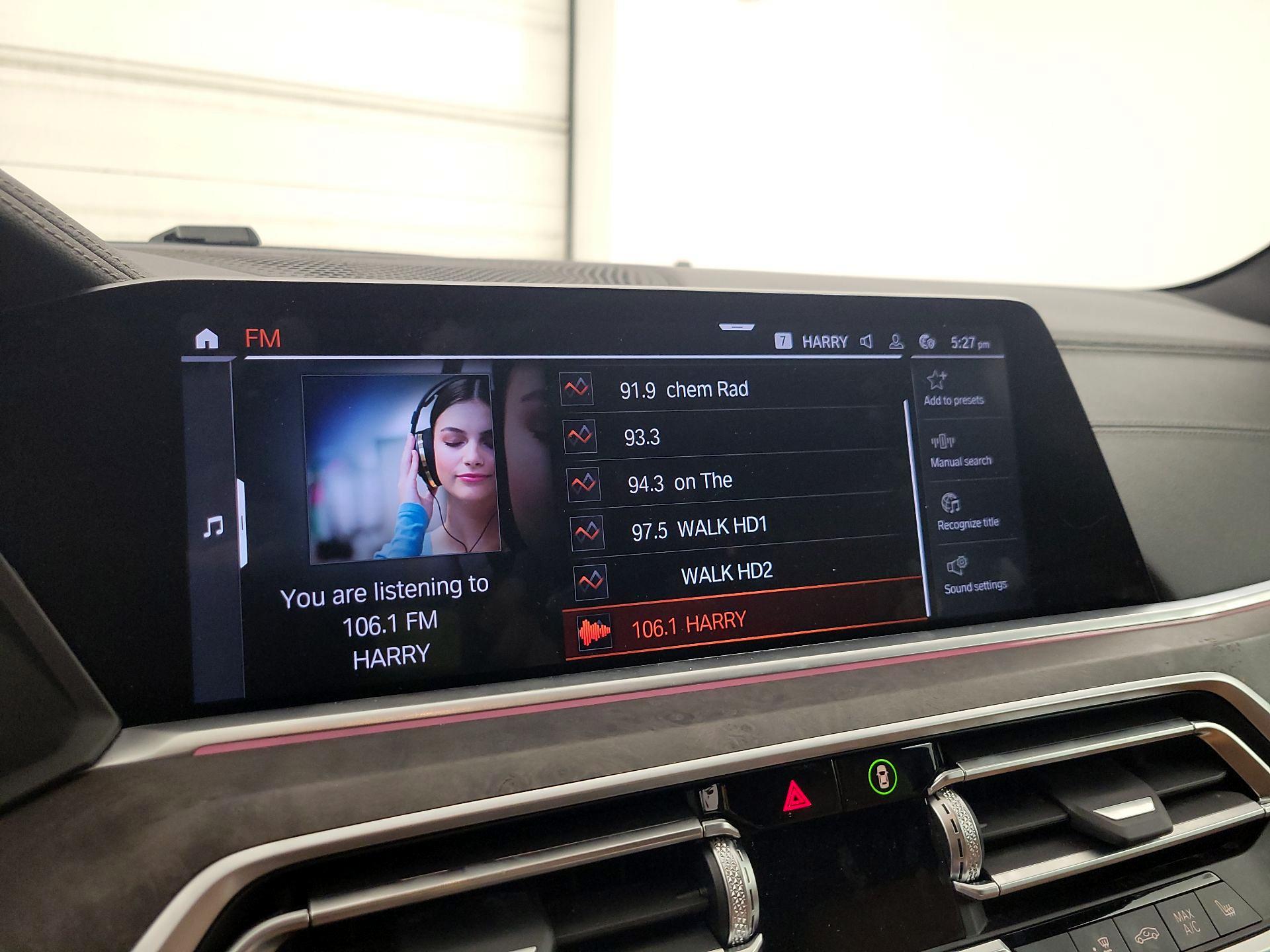 Thumbnail: 2022 BMW X5 - 16