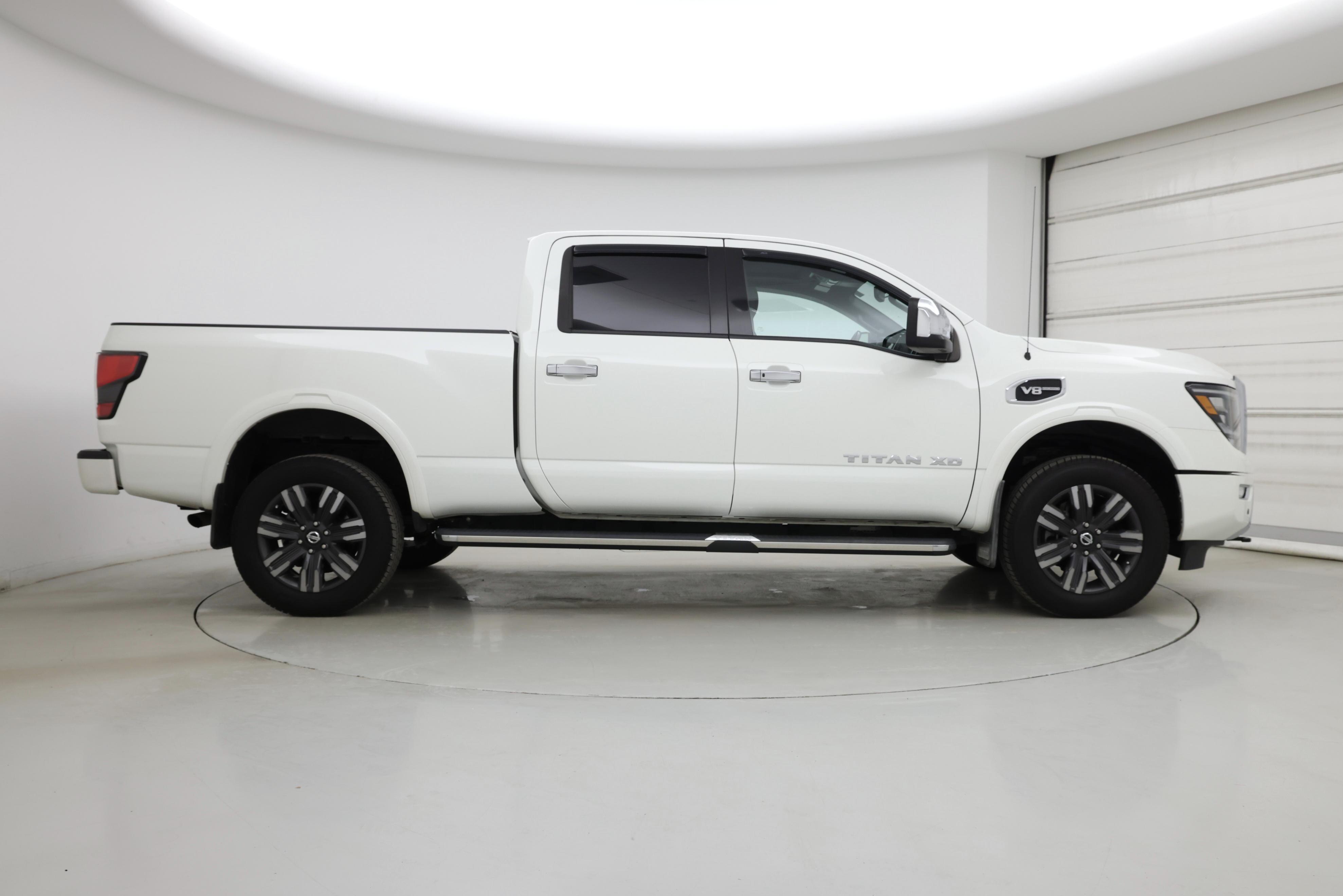 Thumbnail: 2021 Nissan Titan - 7