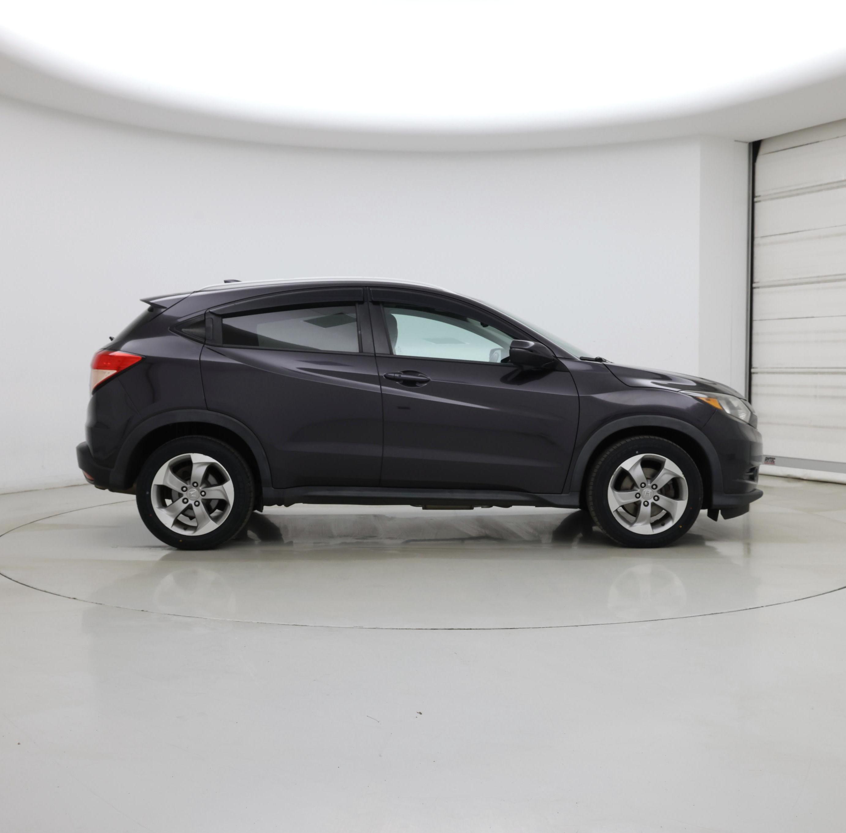 Thumbnail: 2016 Honda HR-V - 7