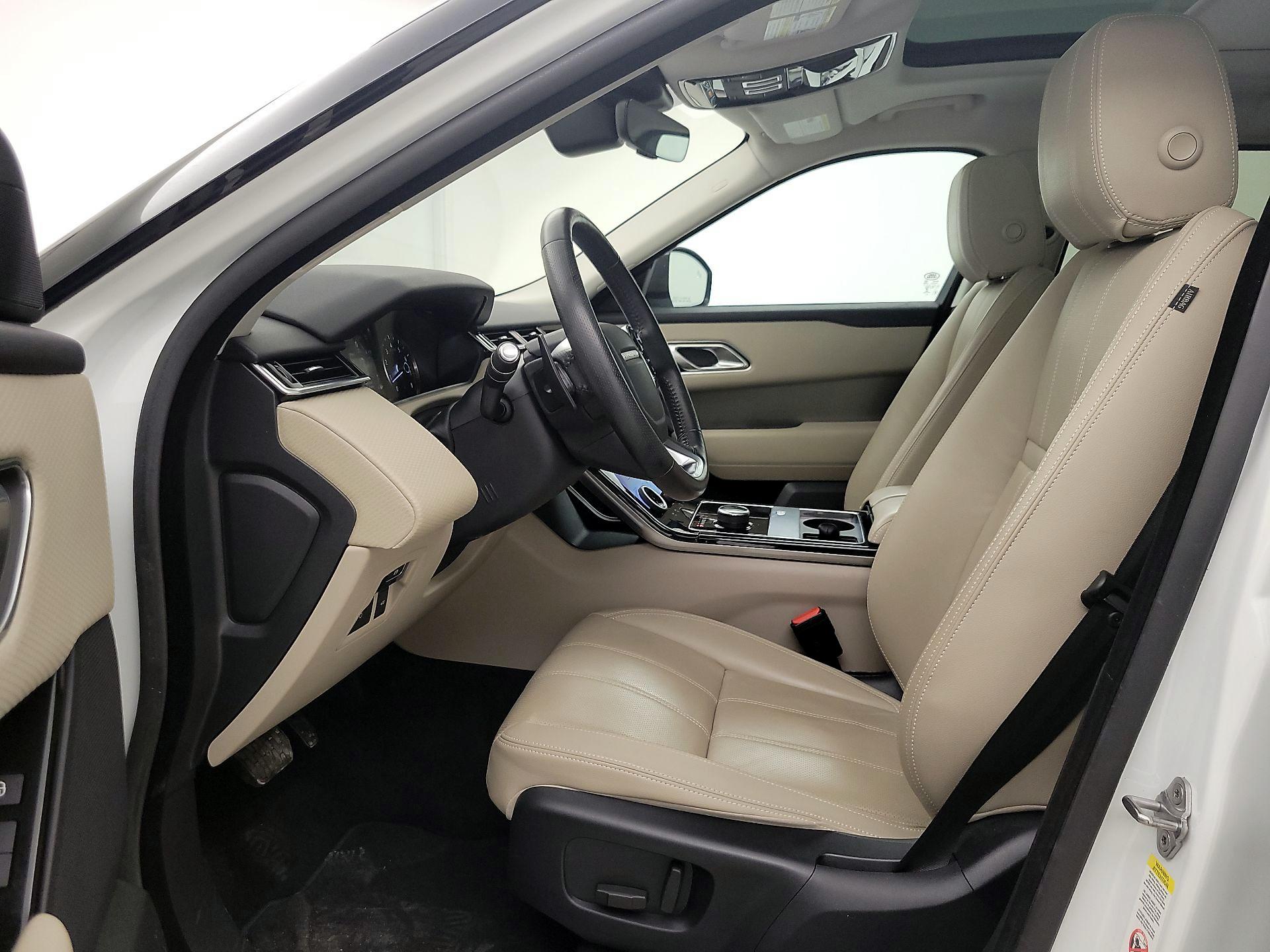 Thumbnail: 2018 Land Rover Range Rover Velar - 11