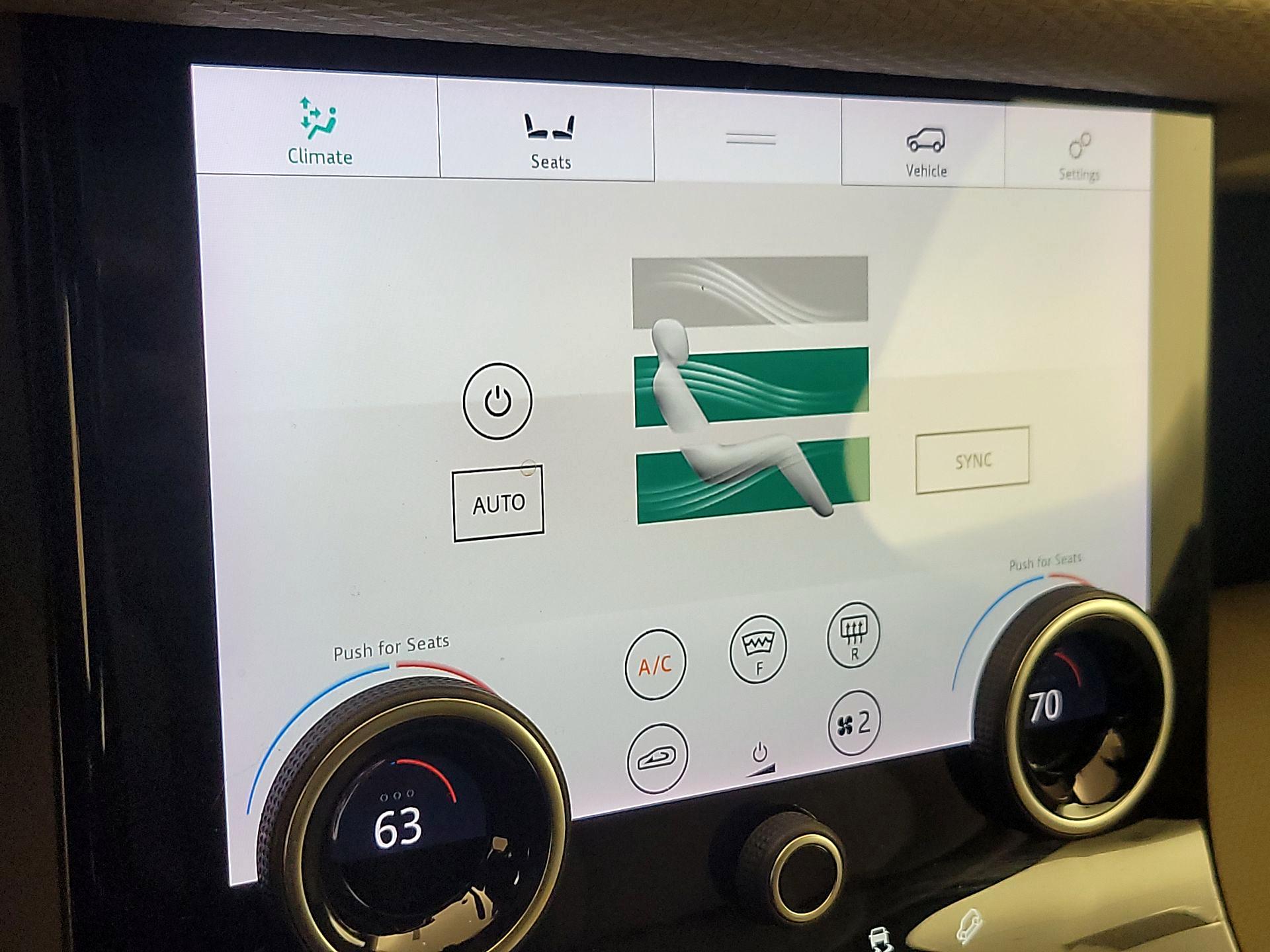 Thumbnail: 2018 Land Rover Range Rover Velar - 17