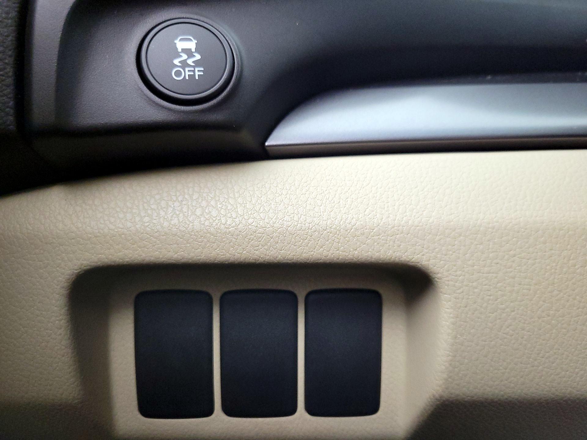 Thumbnail: 2014 Acura ILX - 13