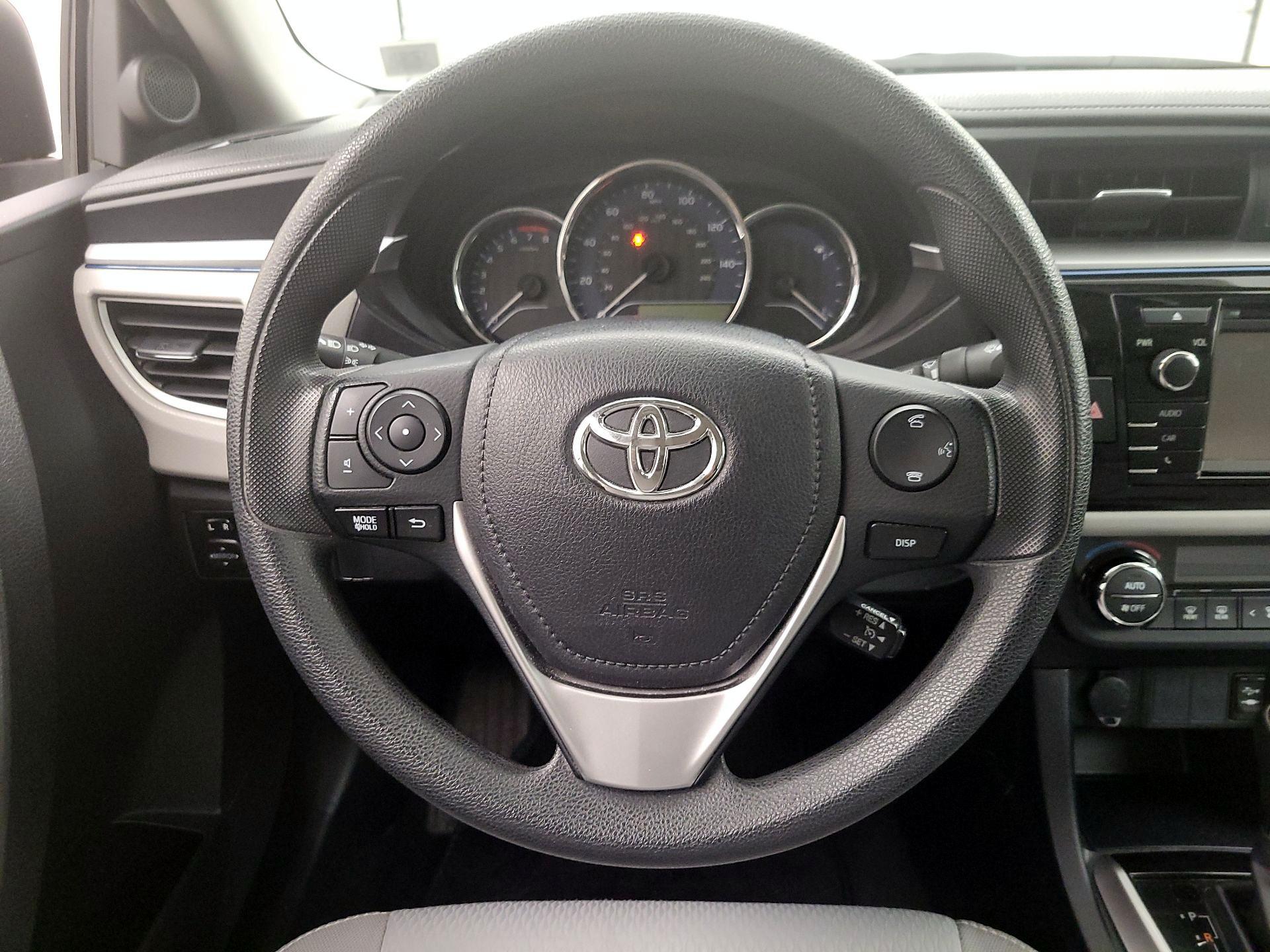 Thumbnail: 2016 Toyota Corolla - 10