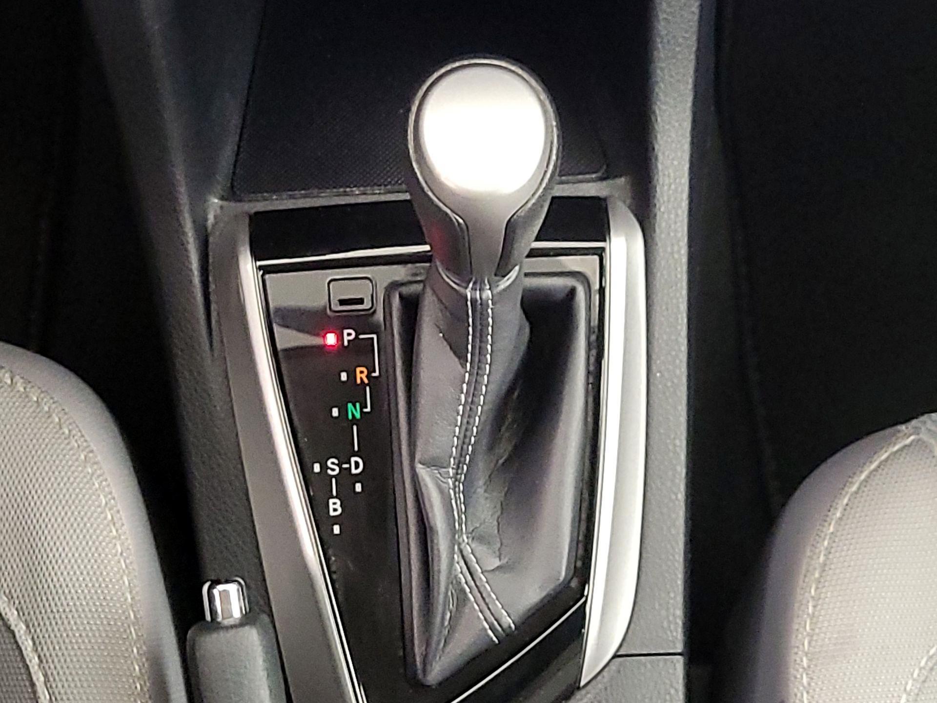 Thumbnail: 2016 Toyota Corolla - 17