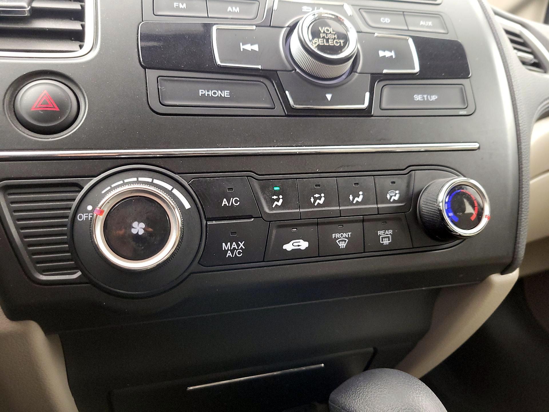 Thumbnail: 2015 Honda Civic - 15