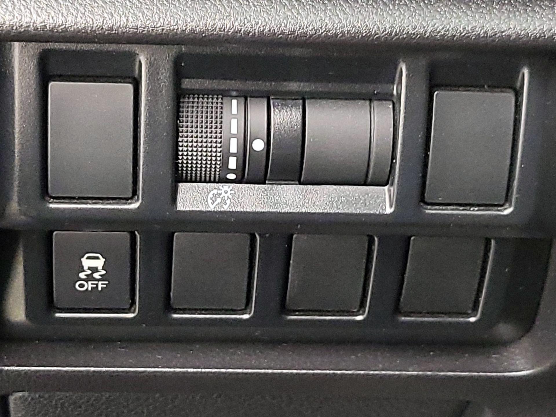 Thumbnail: 2017 Subaru Impreza - 13