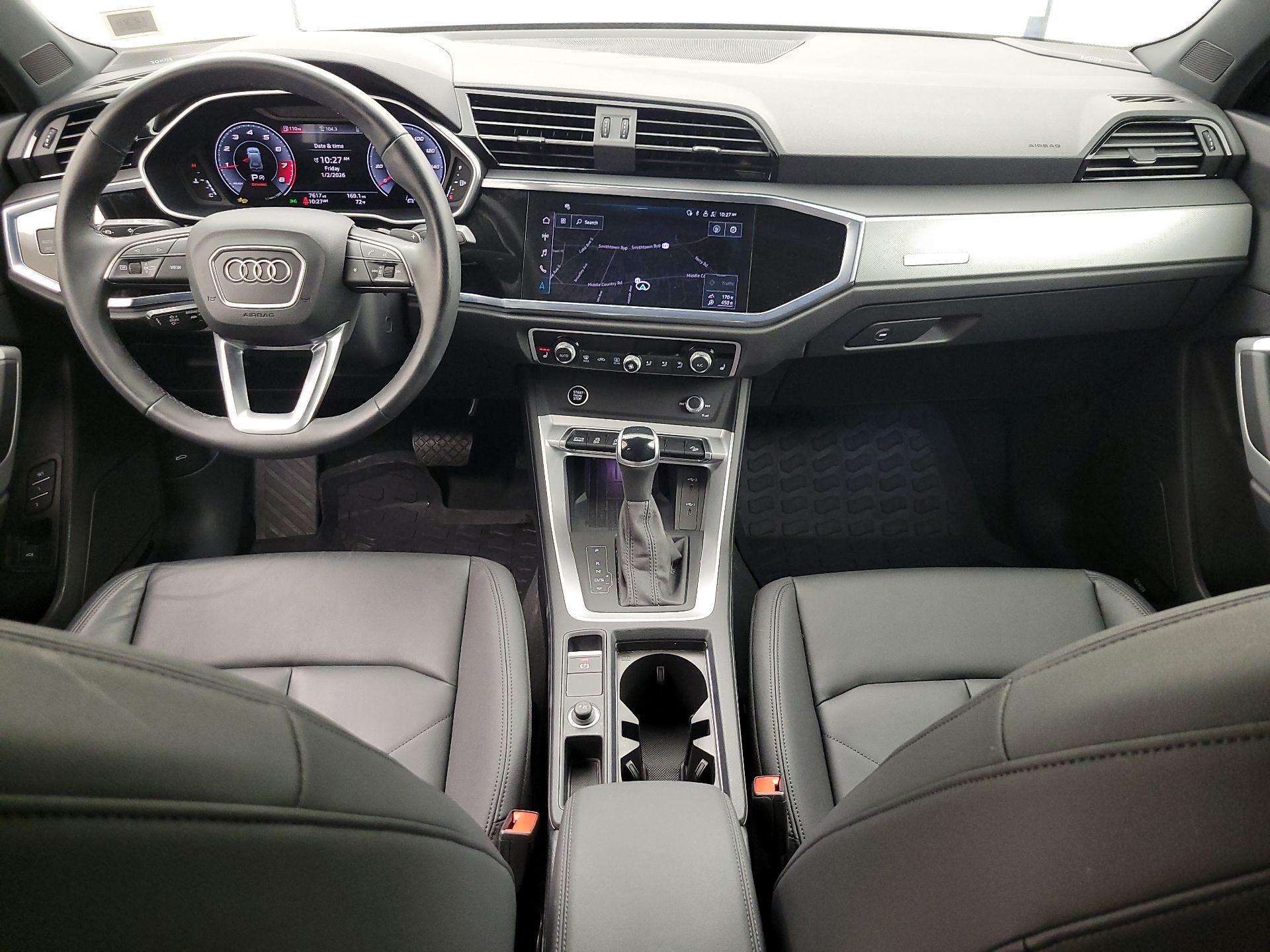 Thumbnail: 2024 Audi Q3 - 9