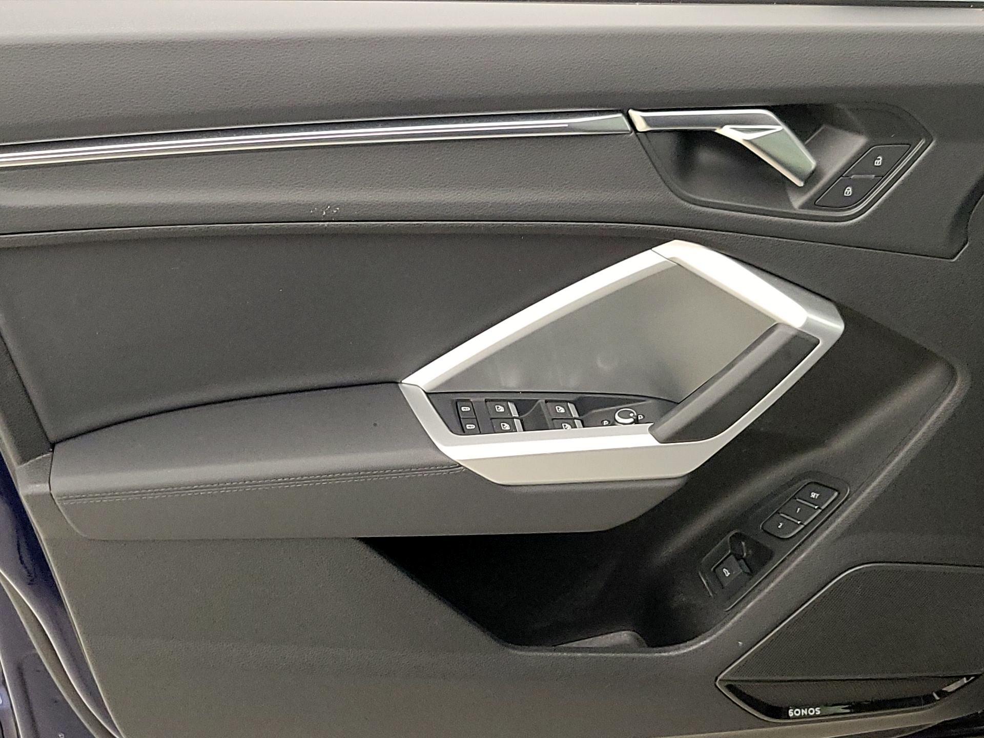 Thumbnail: 2024 Audi Q3 - 12