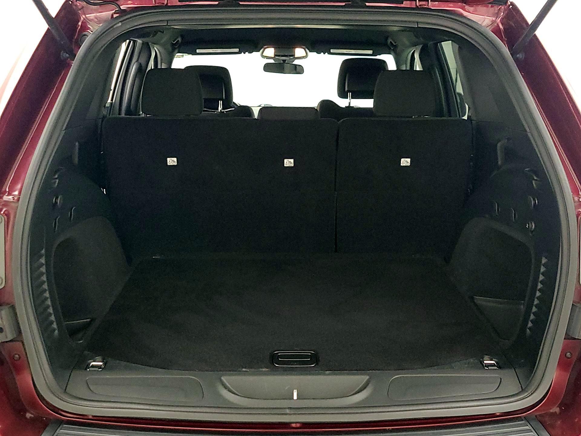 Thumbnail: 2018 Jeep Grand Cherokee - 20