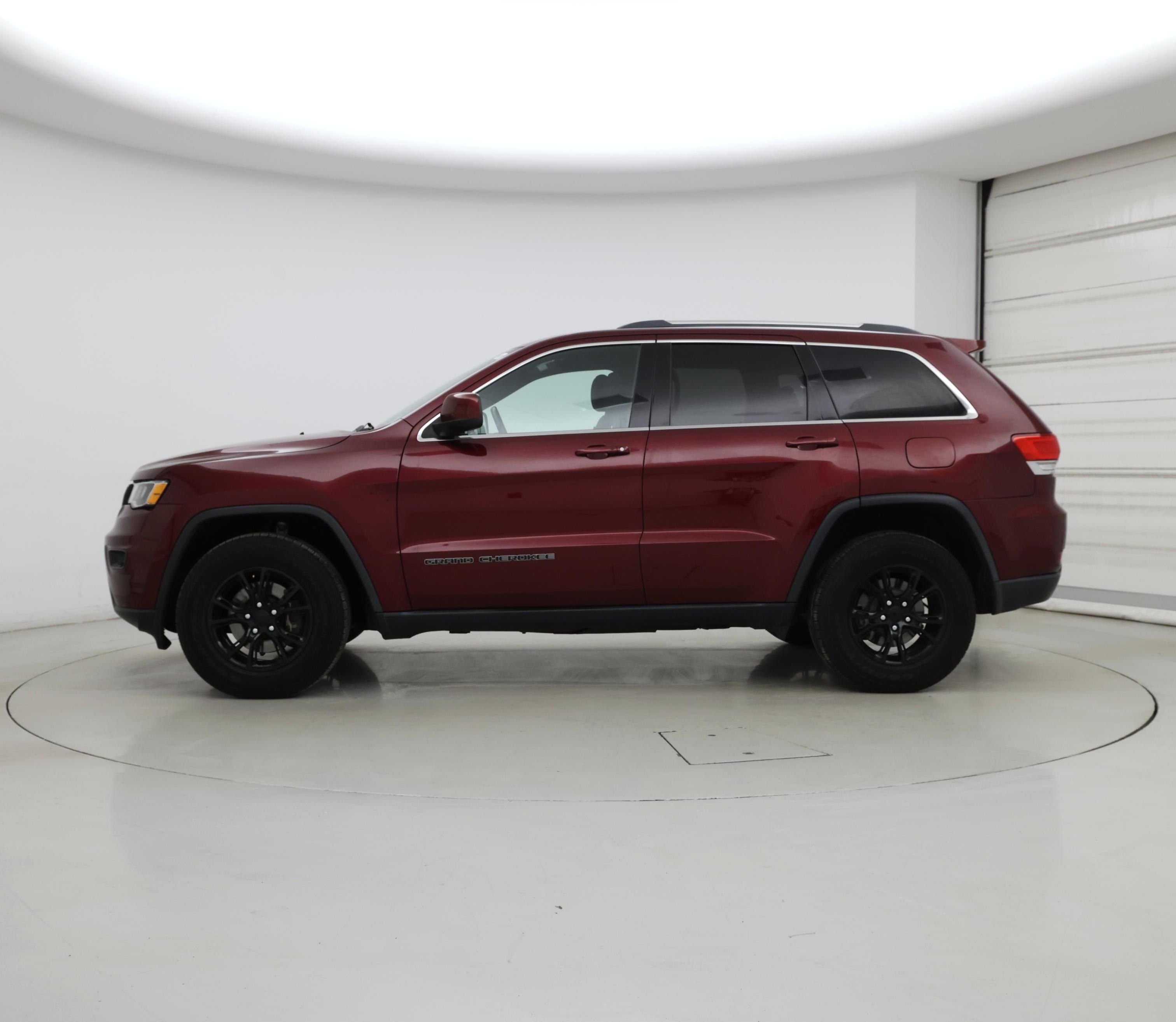 Thumbnail: 2018 Jeep Grand Cherokee - 3