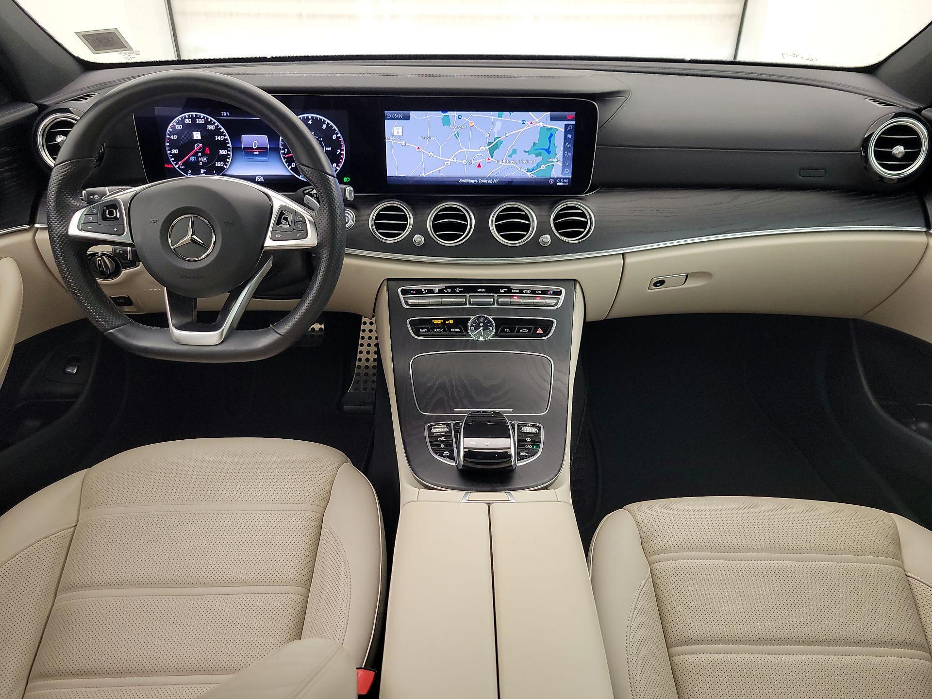 Thumbnail: 2018 Mercedes-Benz E-Class - 9