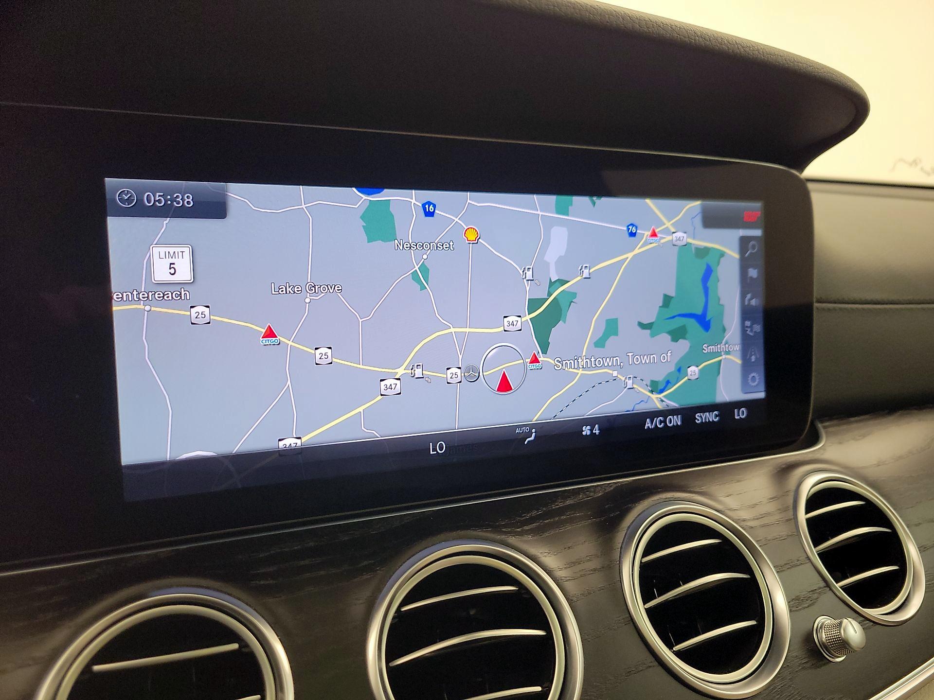 Thumbnail: 2018 Mercedes-Benz E-Class - 14