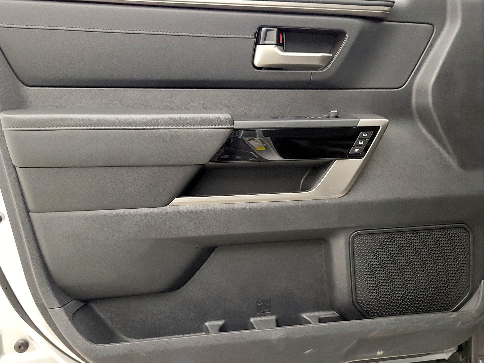 Thumbnail: 2024 Toyota Tundra - 12