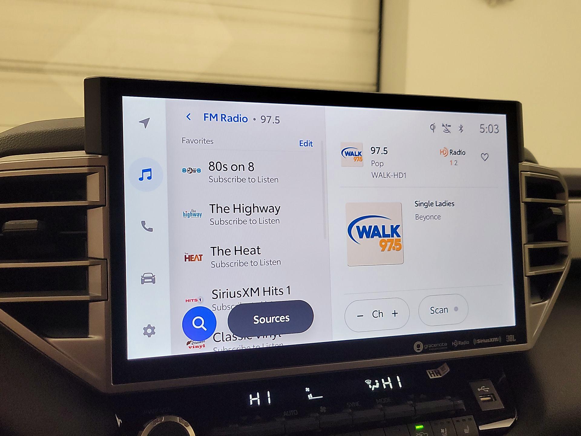 Thumbnail: 2024 Toyota Tundra - 15