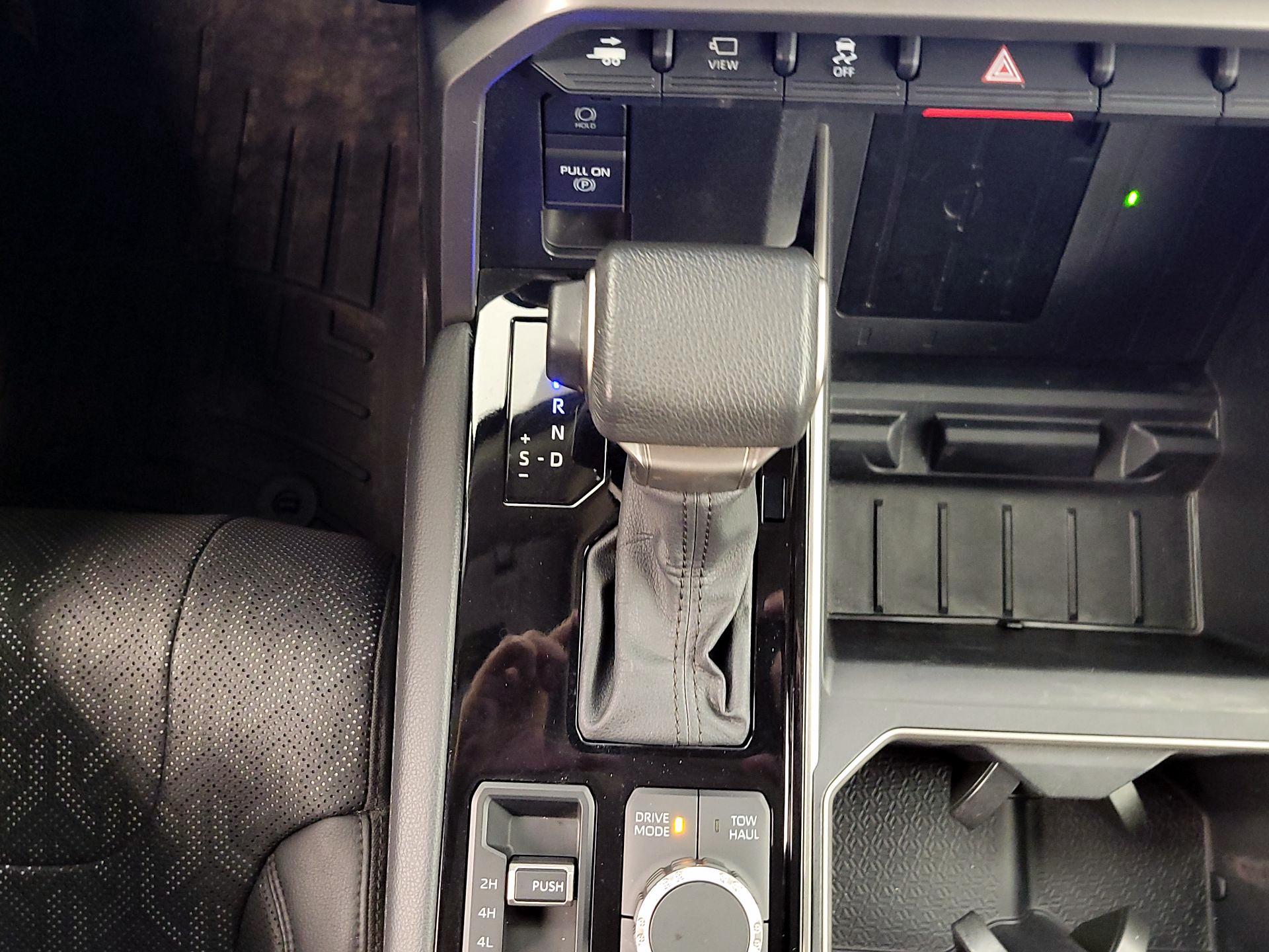 Thumbnail: 2024 Toyota Tundra - 17