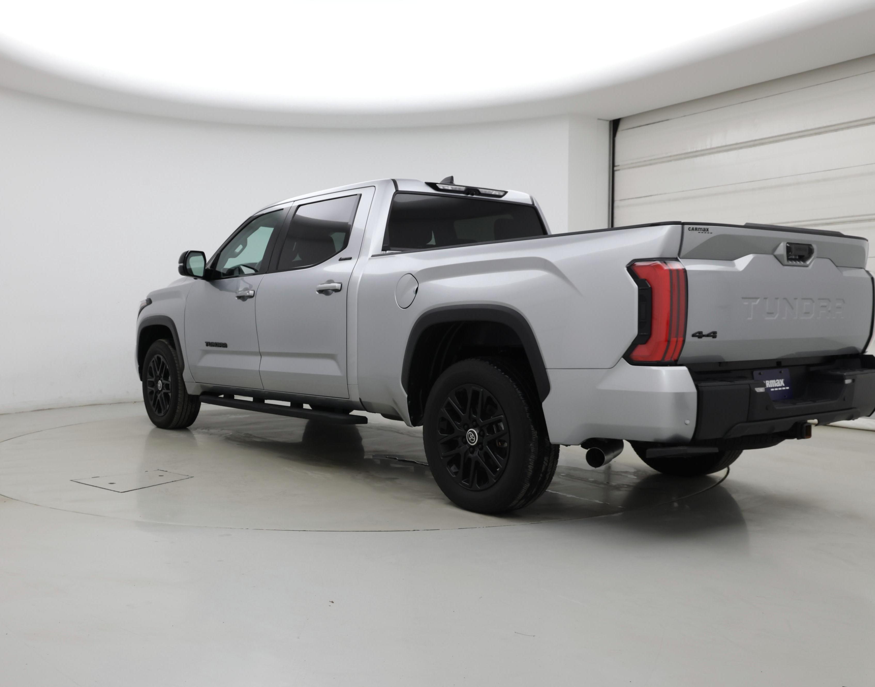 Thumbnail: 2024 Toyota Tundra - 2