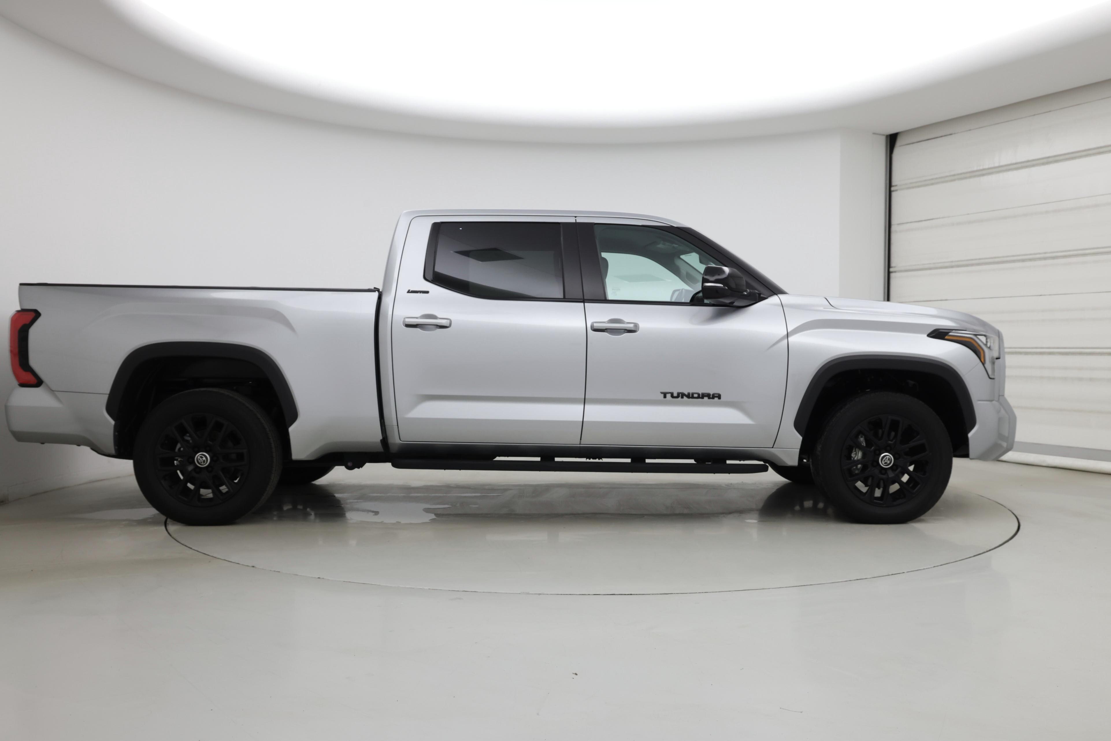 Thumbnail: 2024 Toyota Tundra - 7