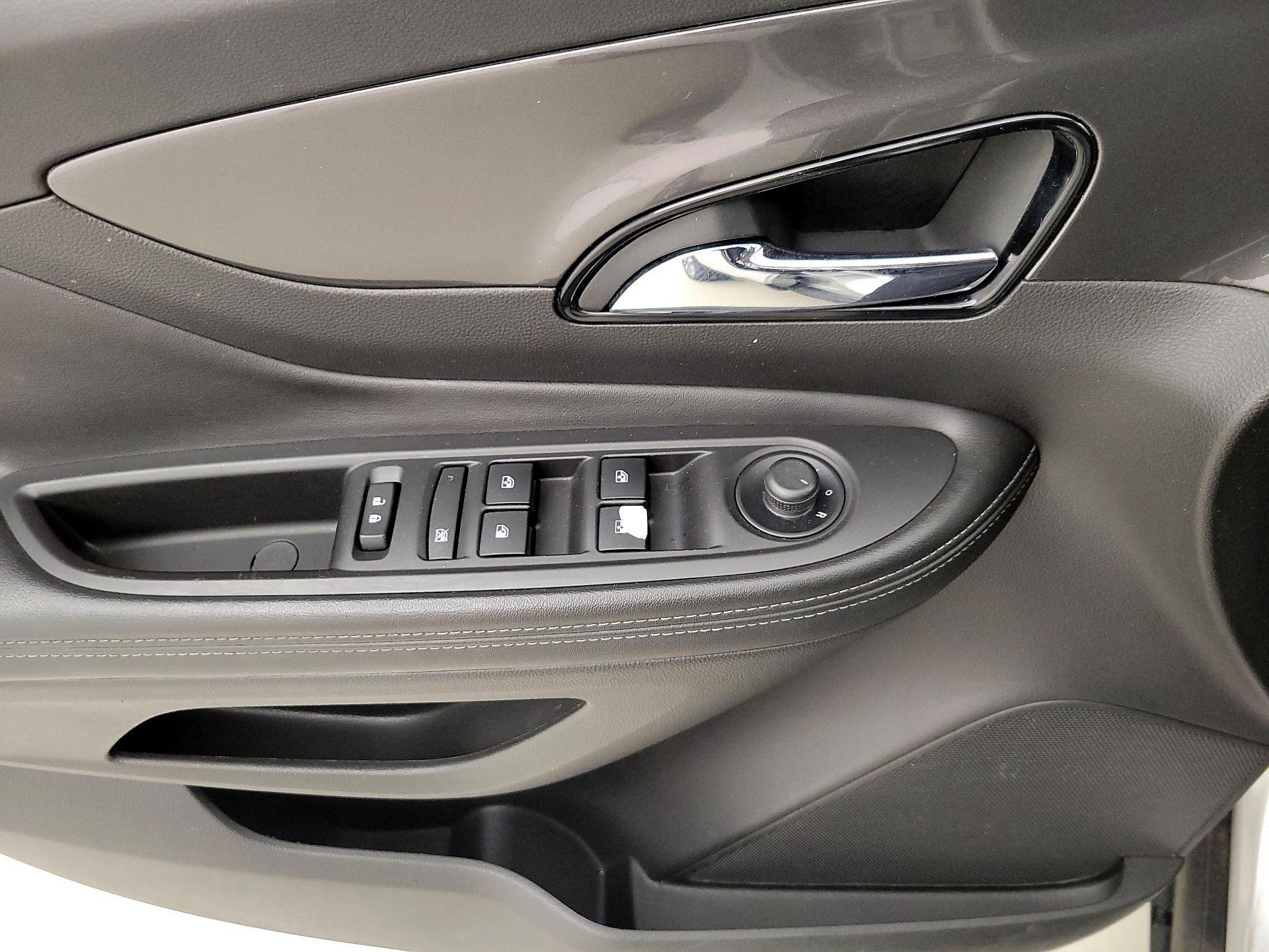 Thumbnail: 2018 Buick Encore - 12