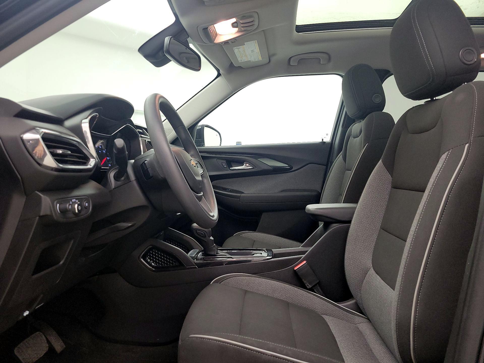 Thumbnail: 2021 Chevrolet TrailBlazer - 11