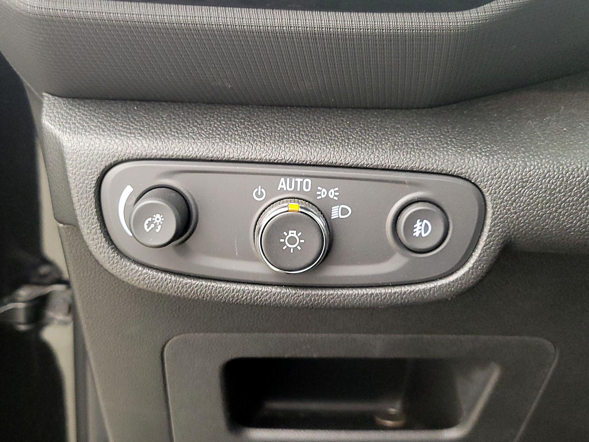 Thumbnail: 2021 Chevrolet TrailBlazer - 13