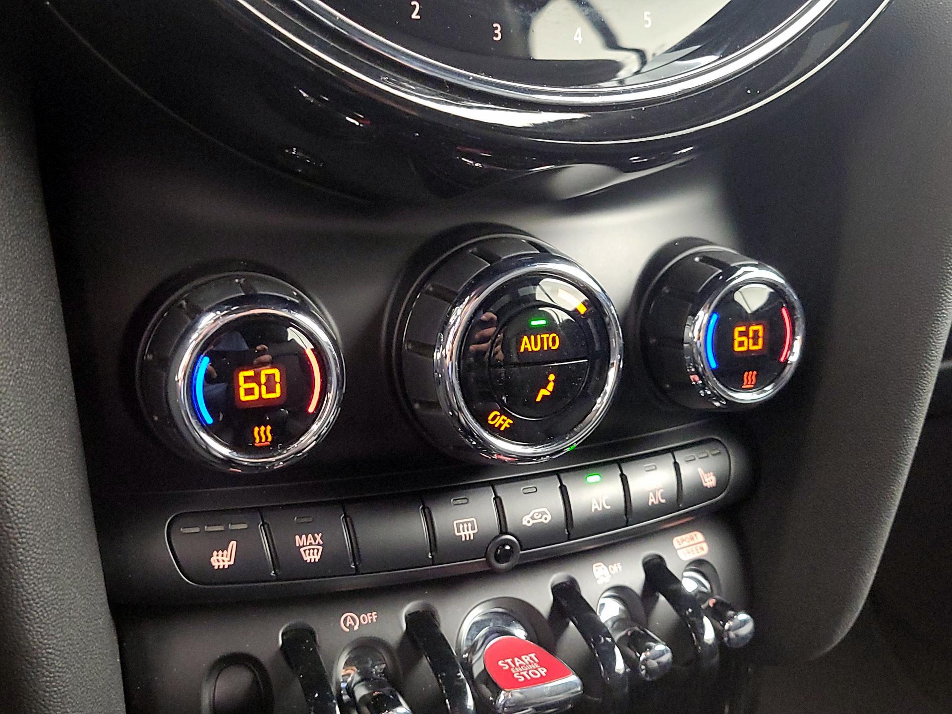 Thumbnail: 2022 MINI Cooper - 17