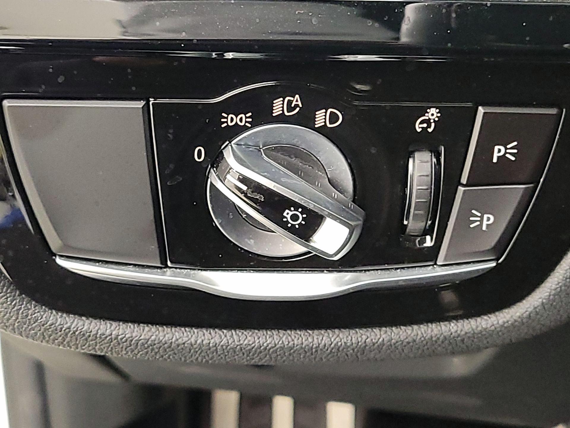 Thumbnail: 2018 BMW 5 Series - 13