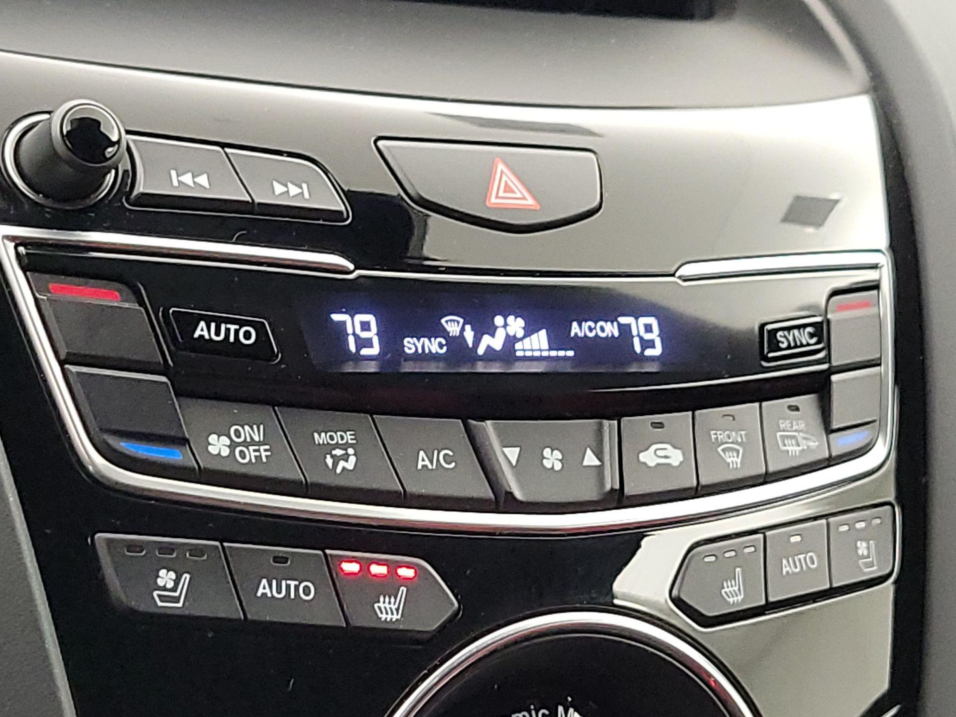 Thumbnail: 2024 Acura RDX - 16